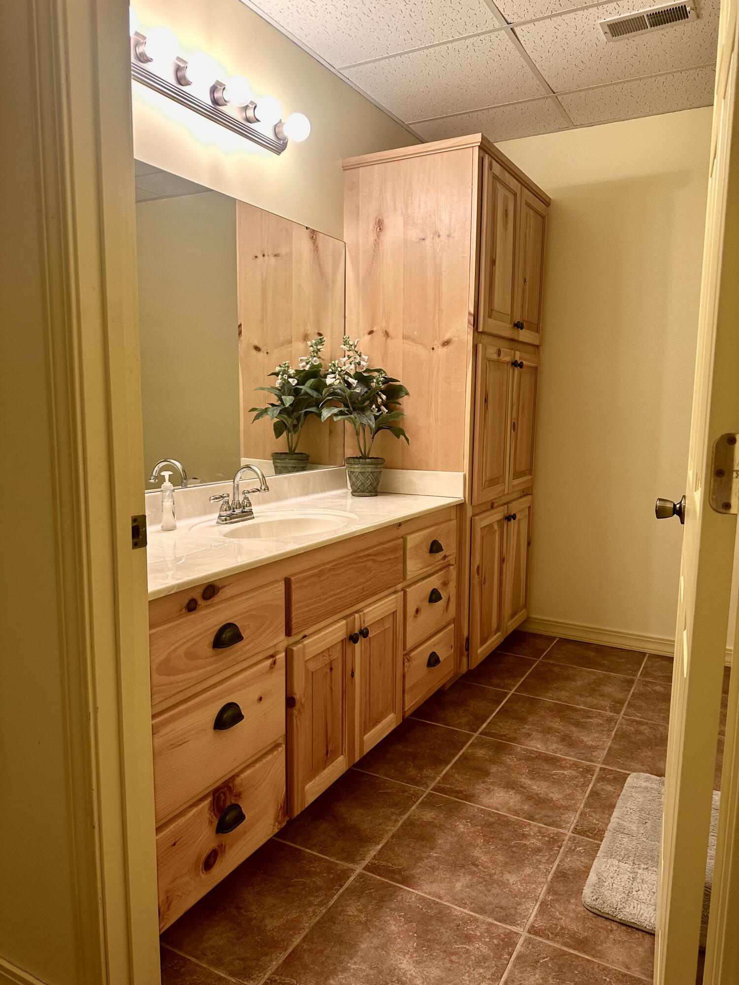 136 Riverview Drive Property Photo 35