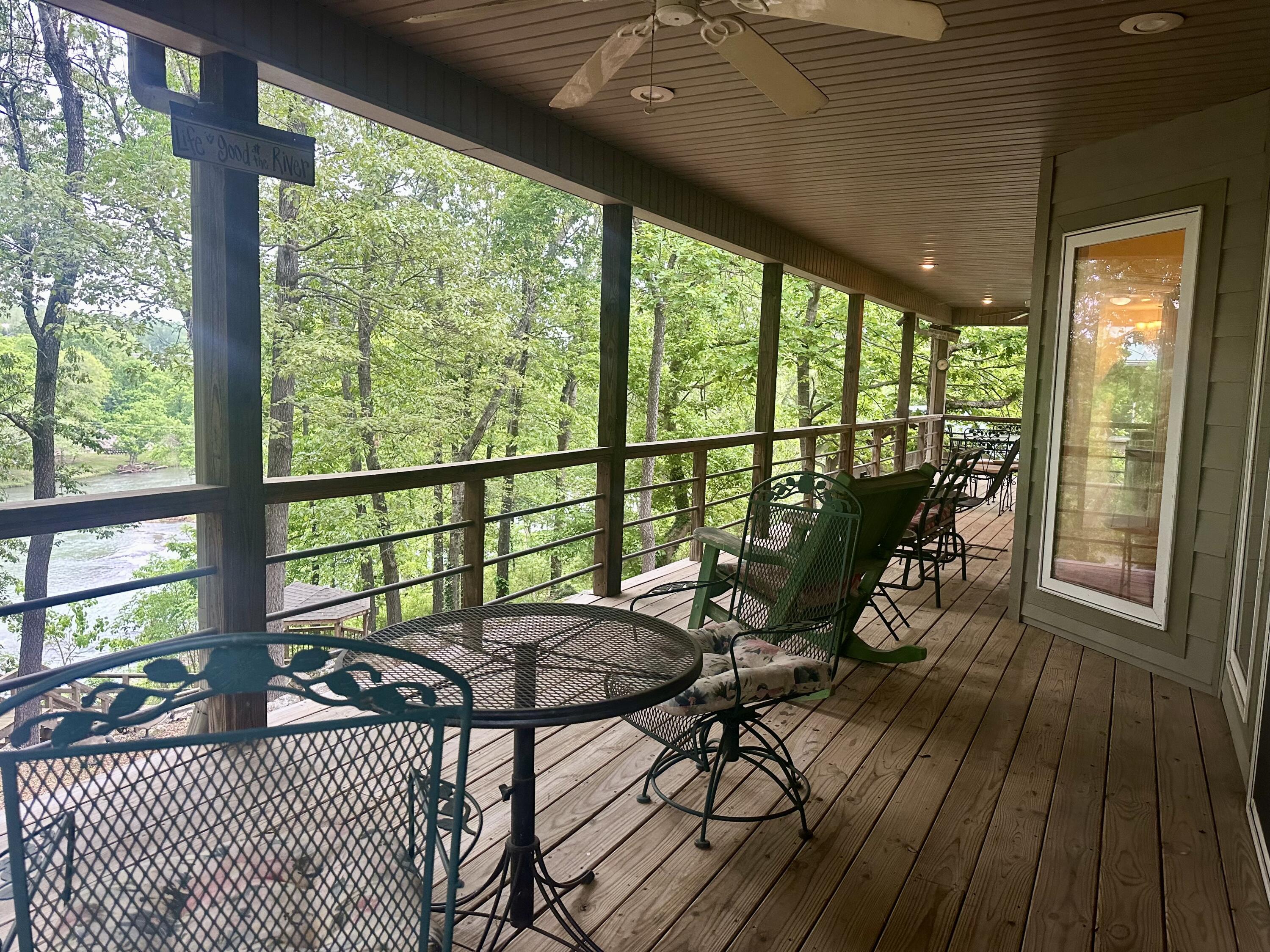 136 Riverview Drive Property Photo 41