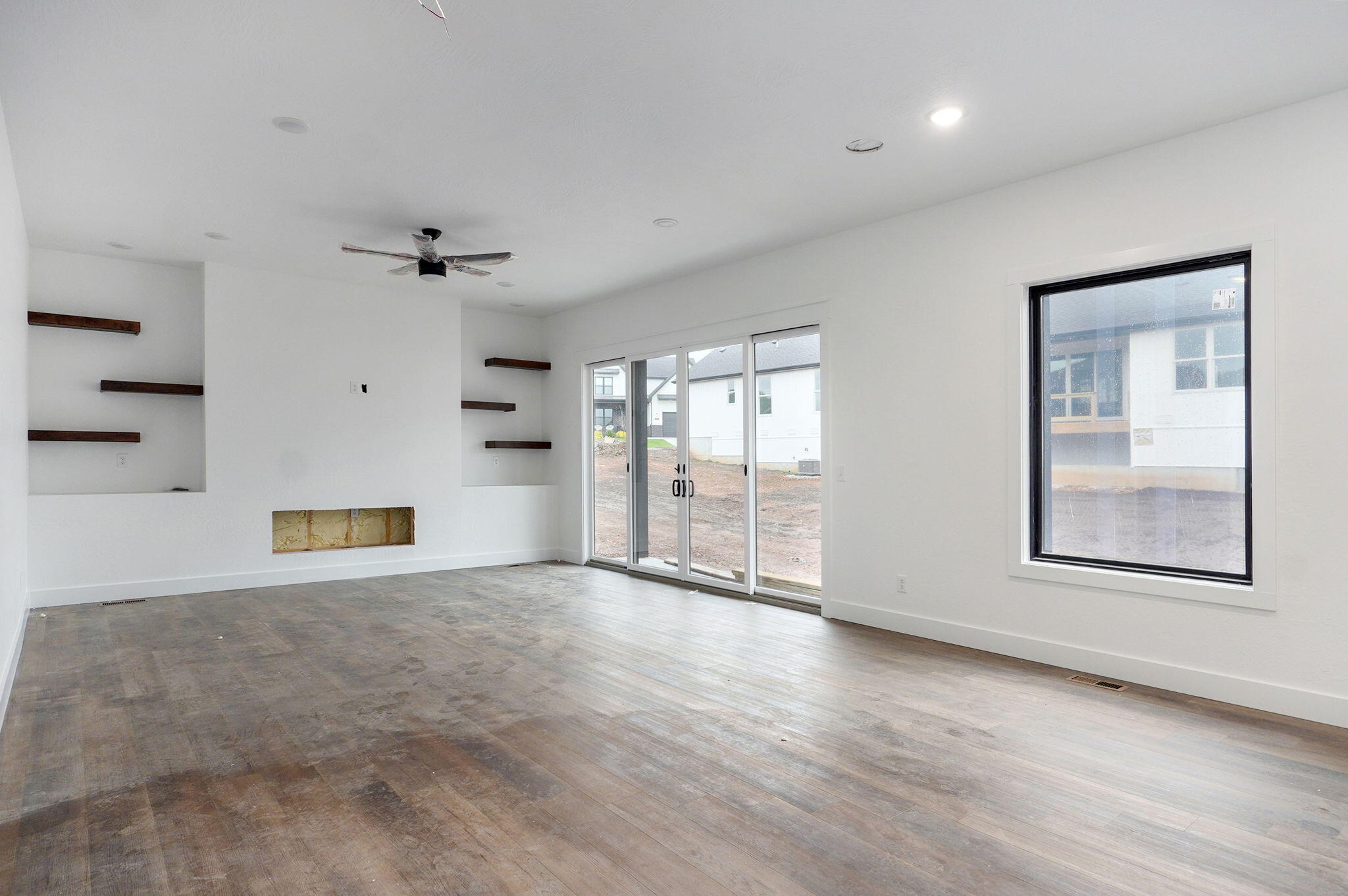 3005 West Teton Drive Property Photo 2