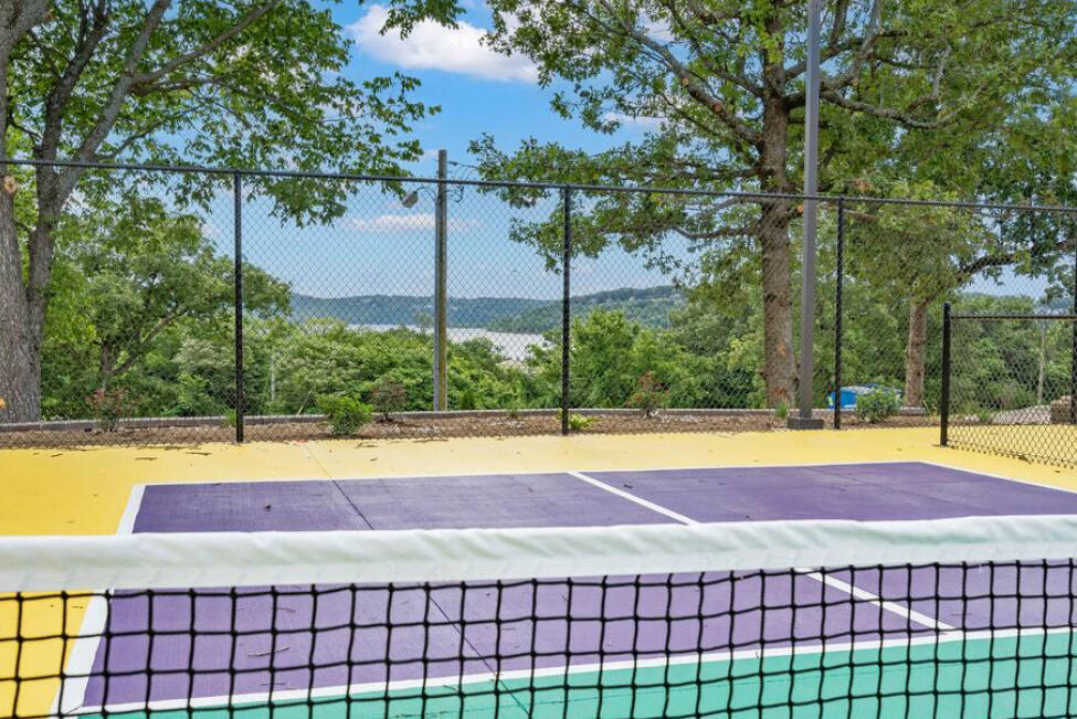 100 Getaway Circle Property Photo 21