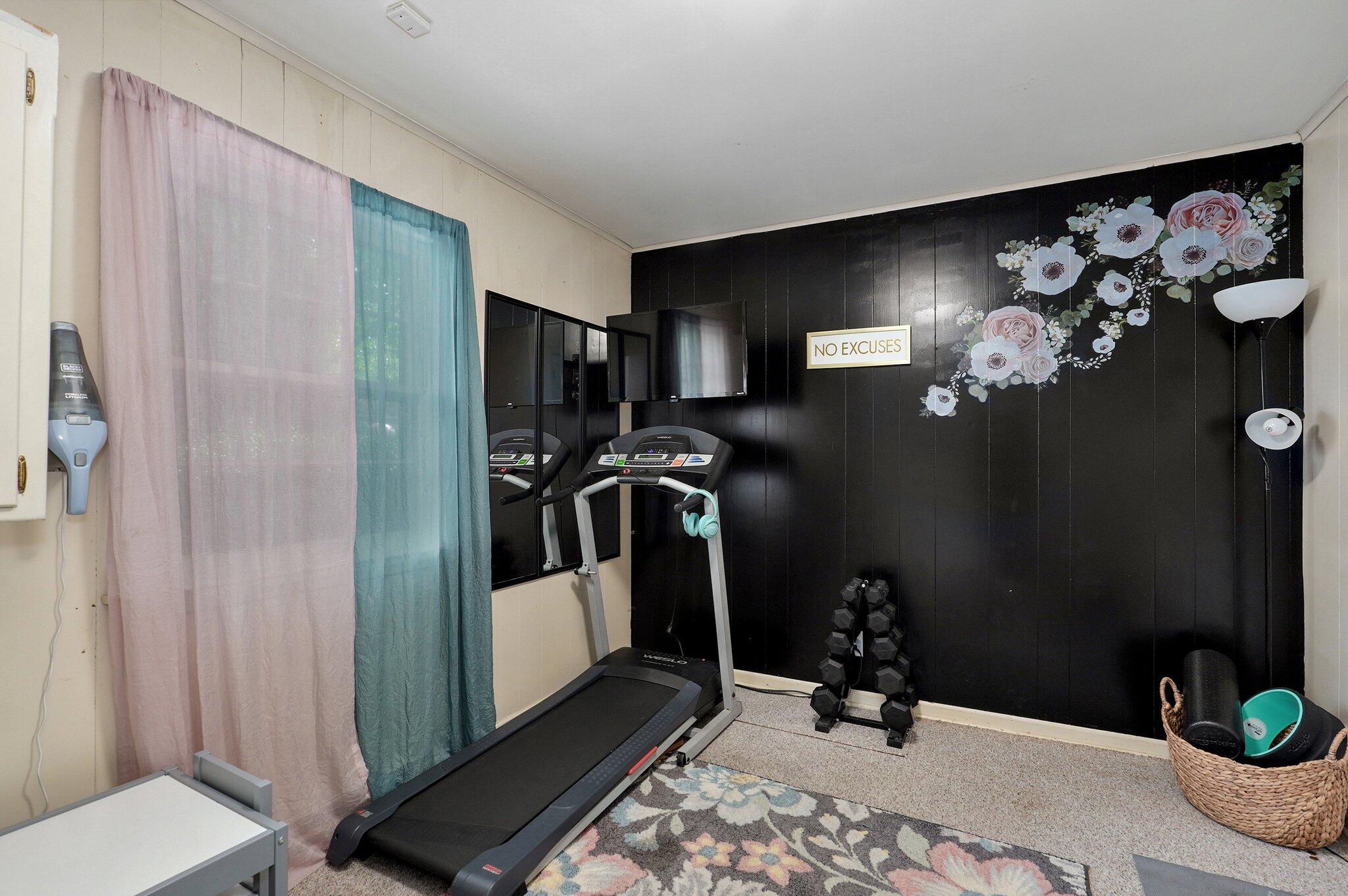 2142 East Shady Glen Drive Property Photo 18
