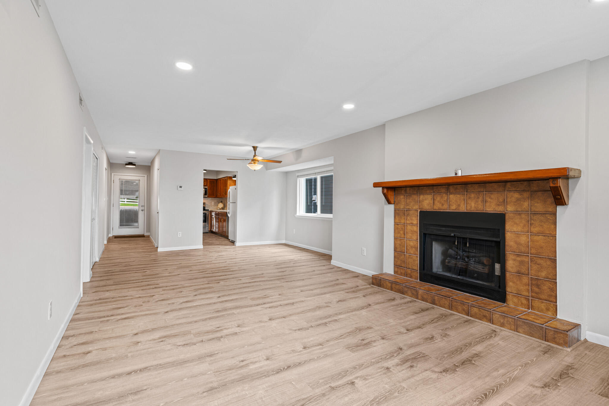 118 West Hensley Street Property Photo 8