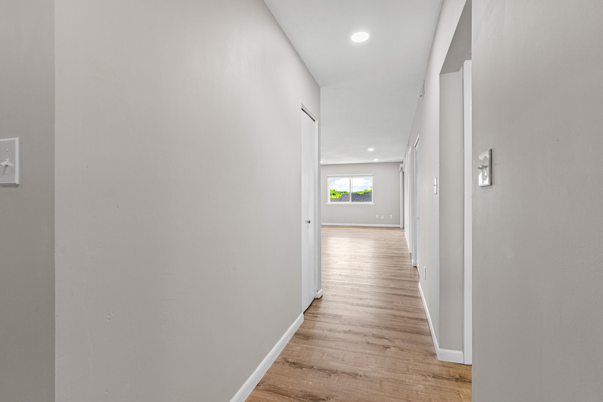 118 West Hensley Street Property Photo 16