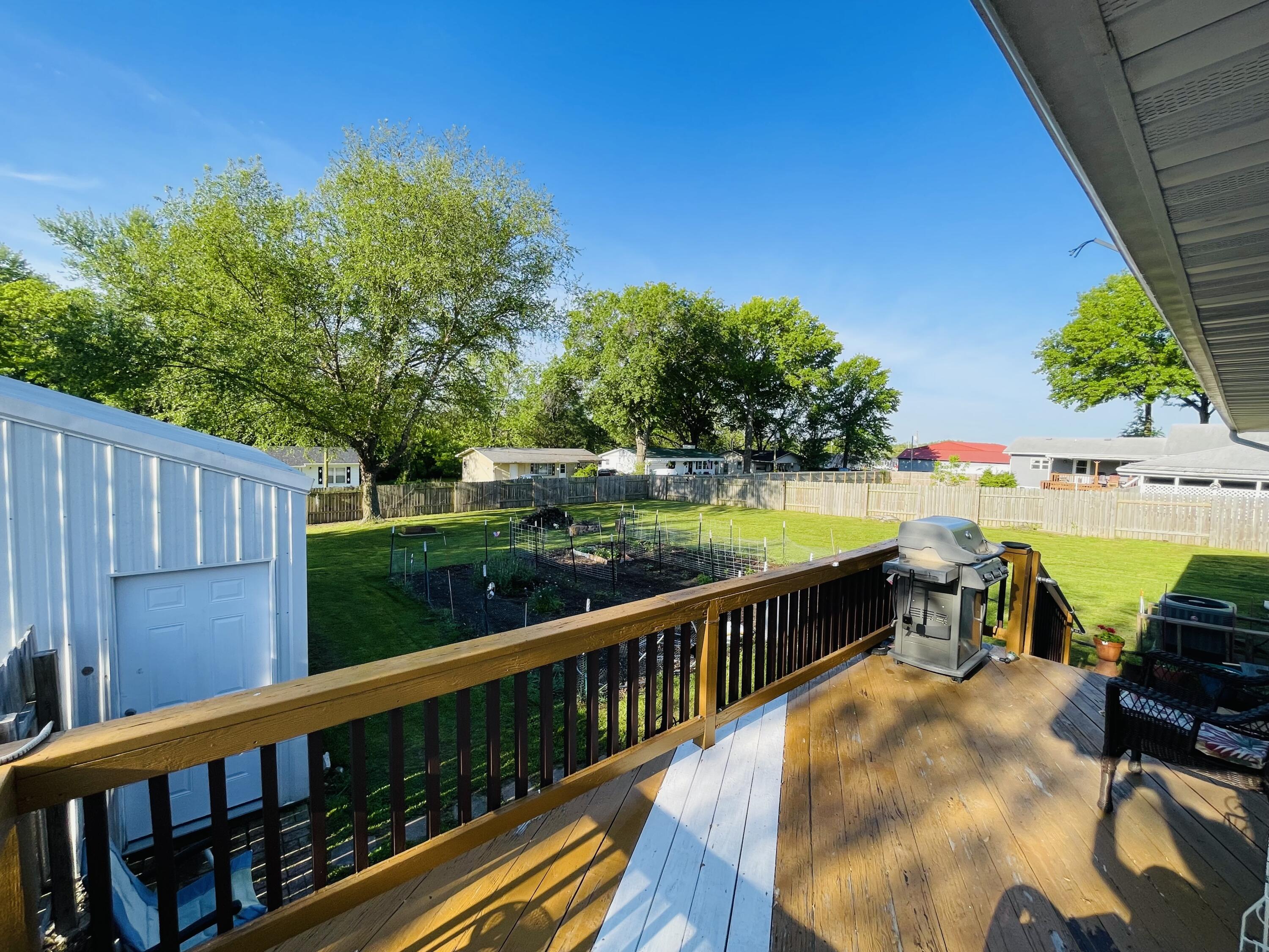 211 Bacorn Avenue Property Photo 11
