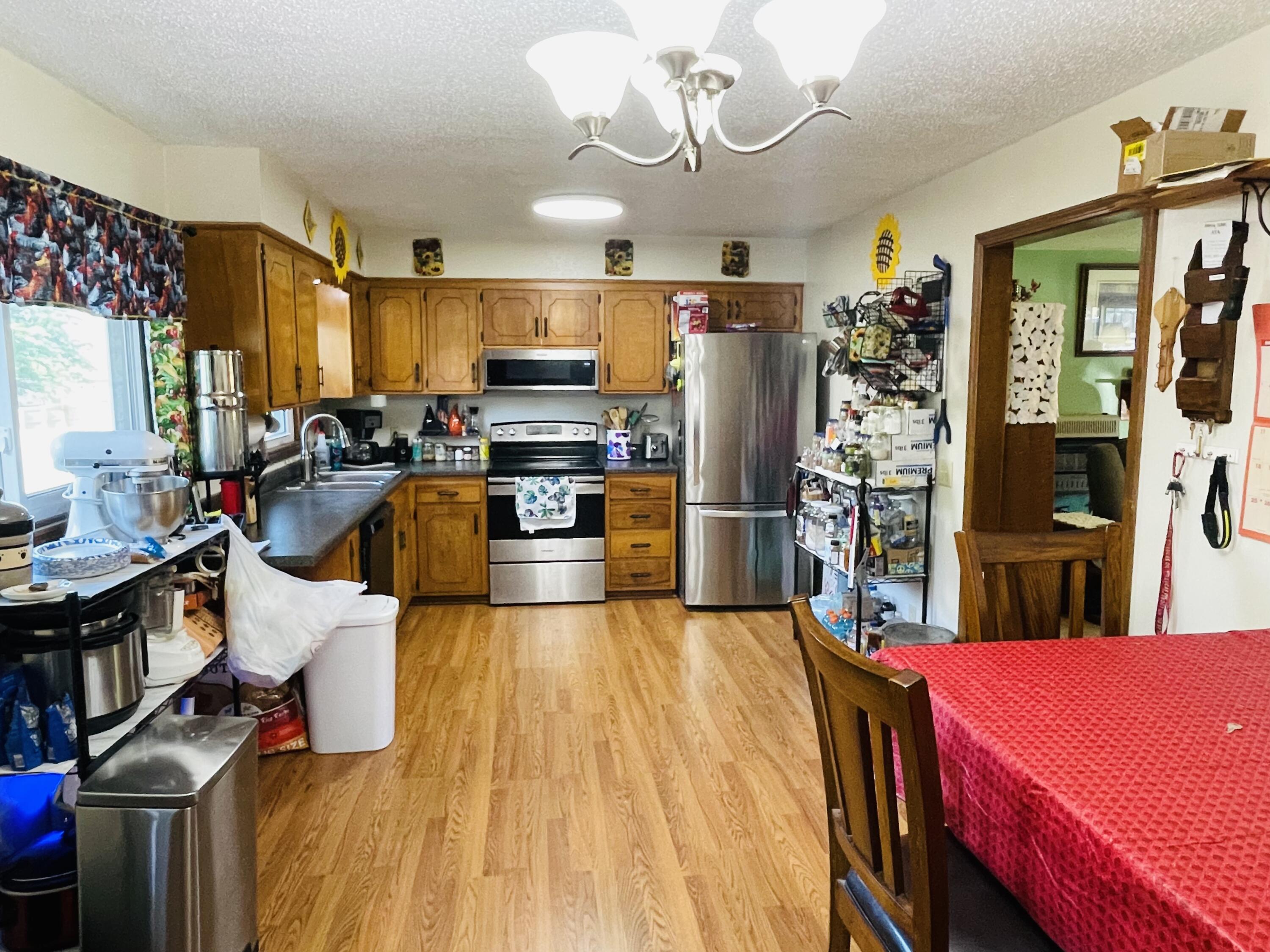 211 Bacorn Avenue Property Photo 13