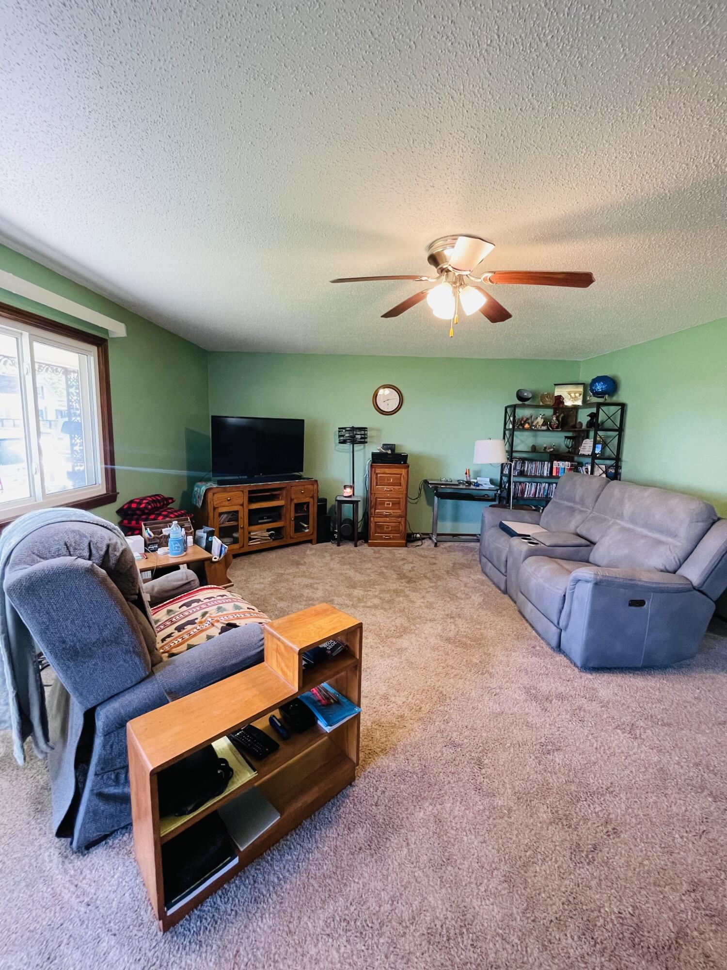 211 Bacorn Avenue Property Photo 20