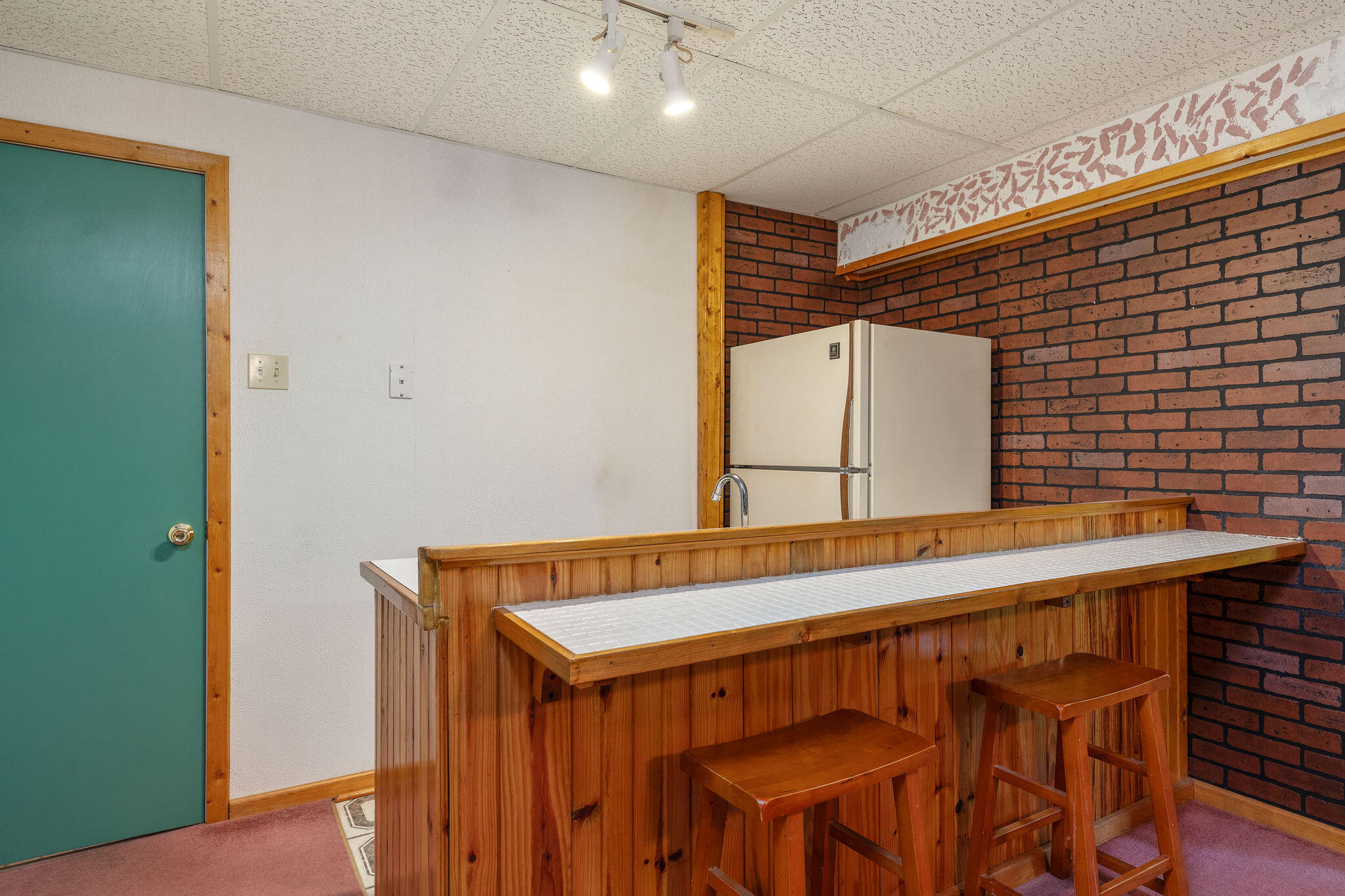 306 Erie Street Property Photo 15