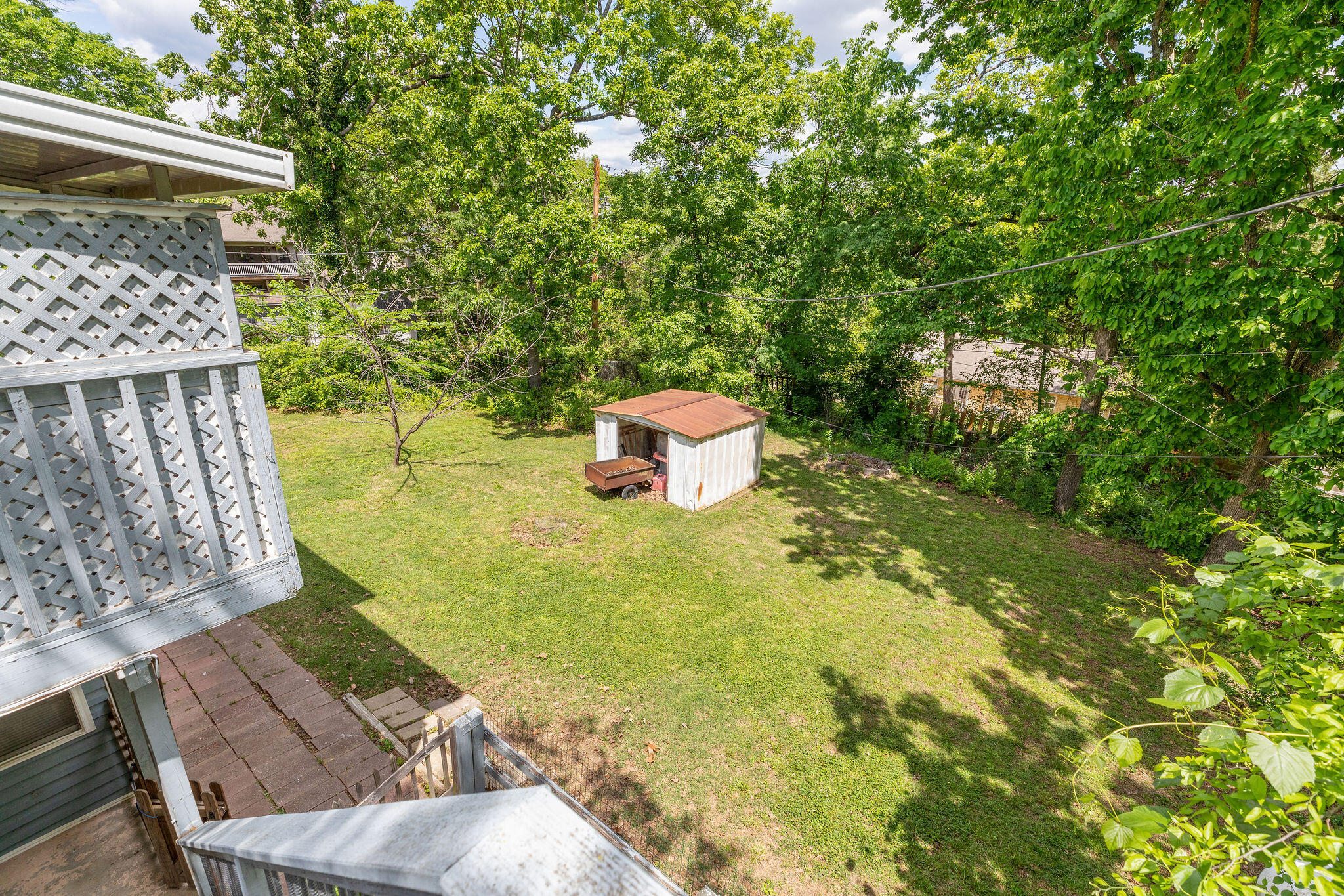 306 Erie Street Property Photo 22