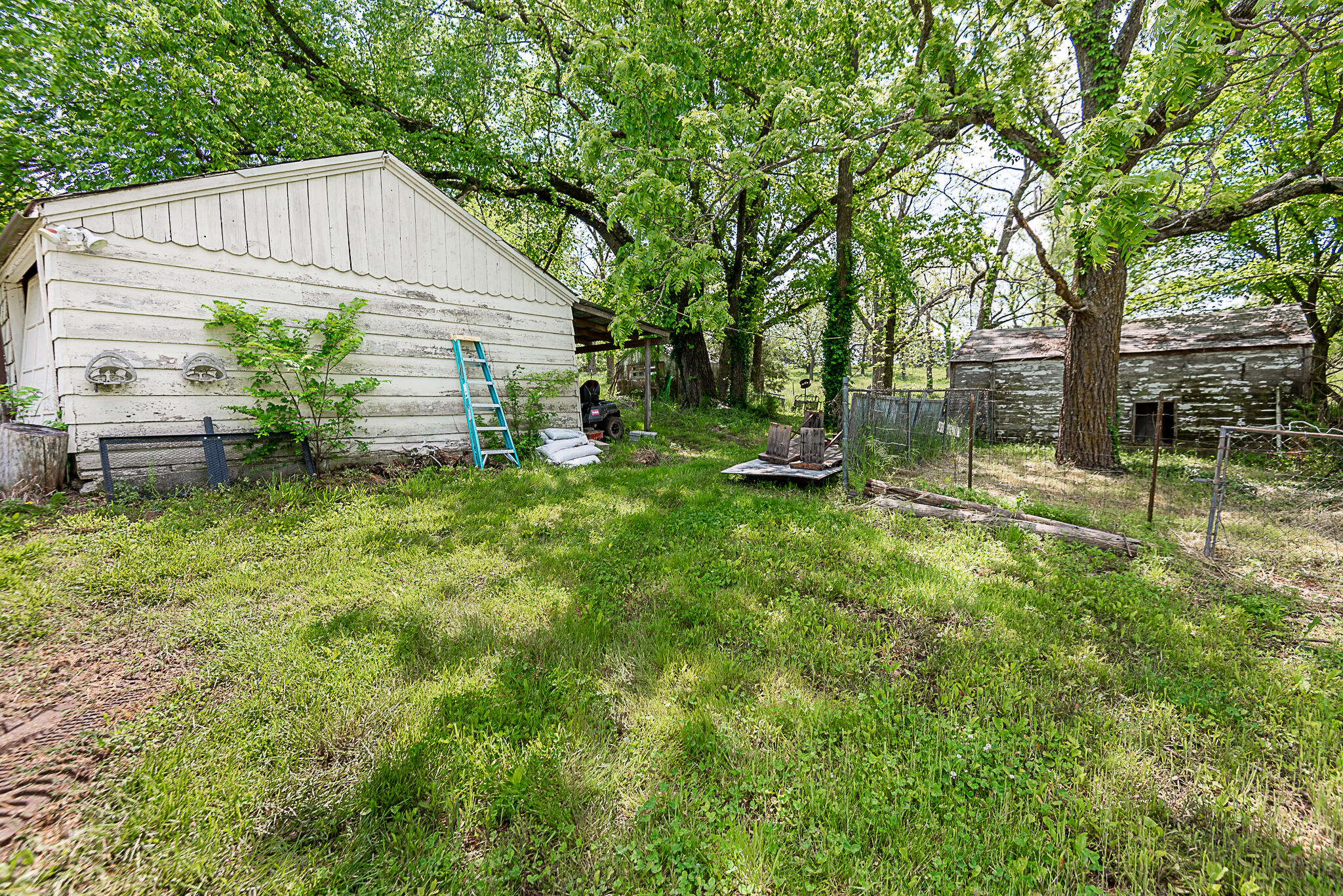 10870 North Farm Rd 137 Property Photo 12