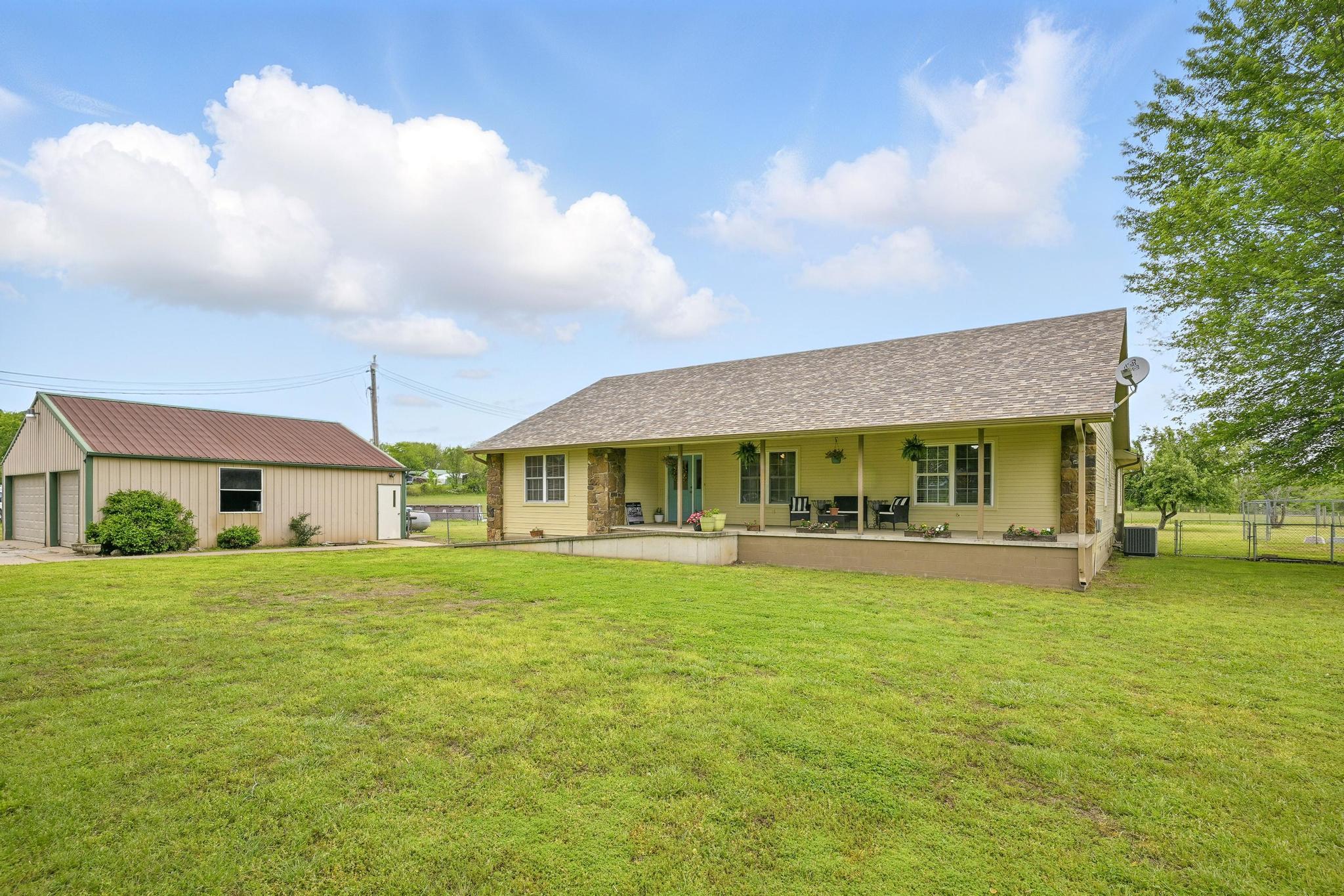 91 Kay Lane Property Photo