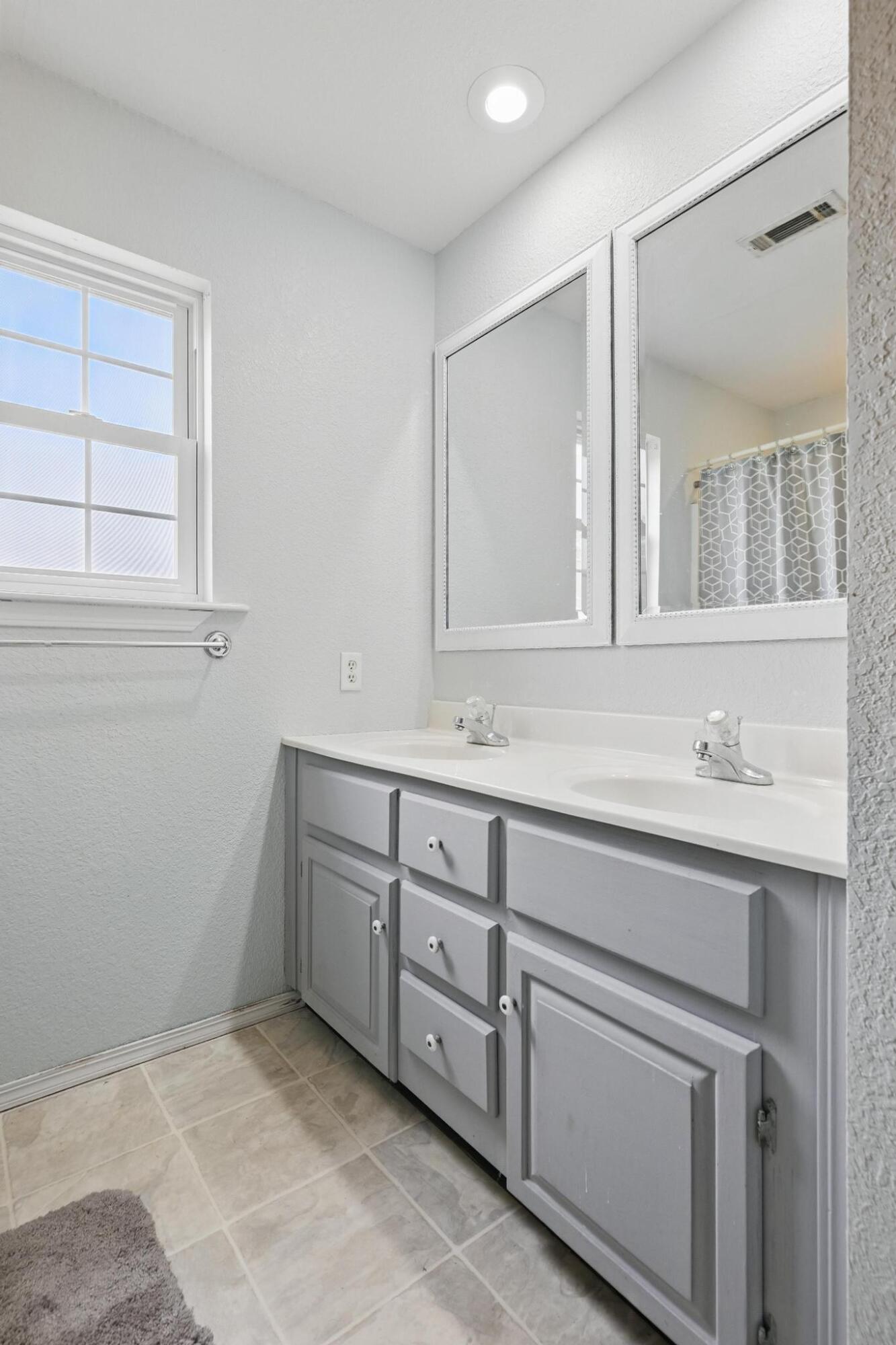 91 Kay Lane Property Photo 24