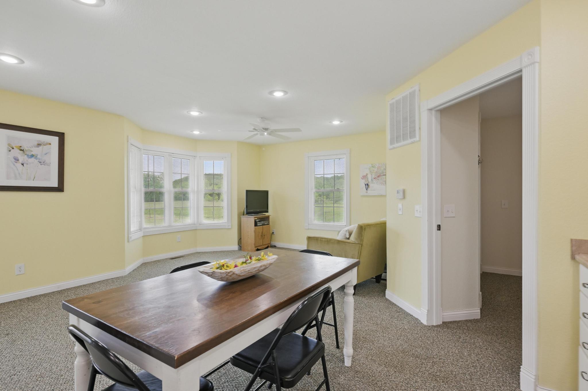 91 Kay Lane Property Photo 35
