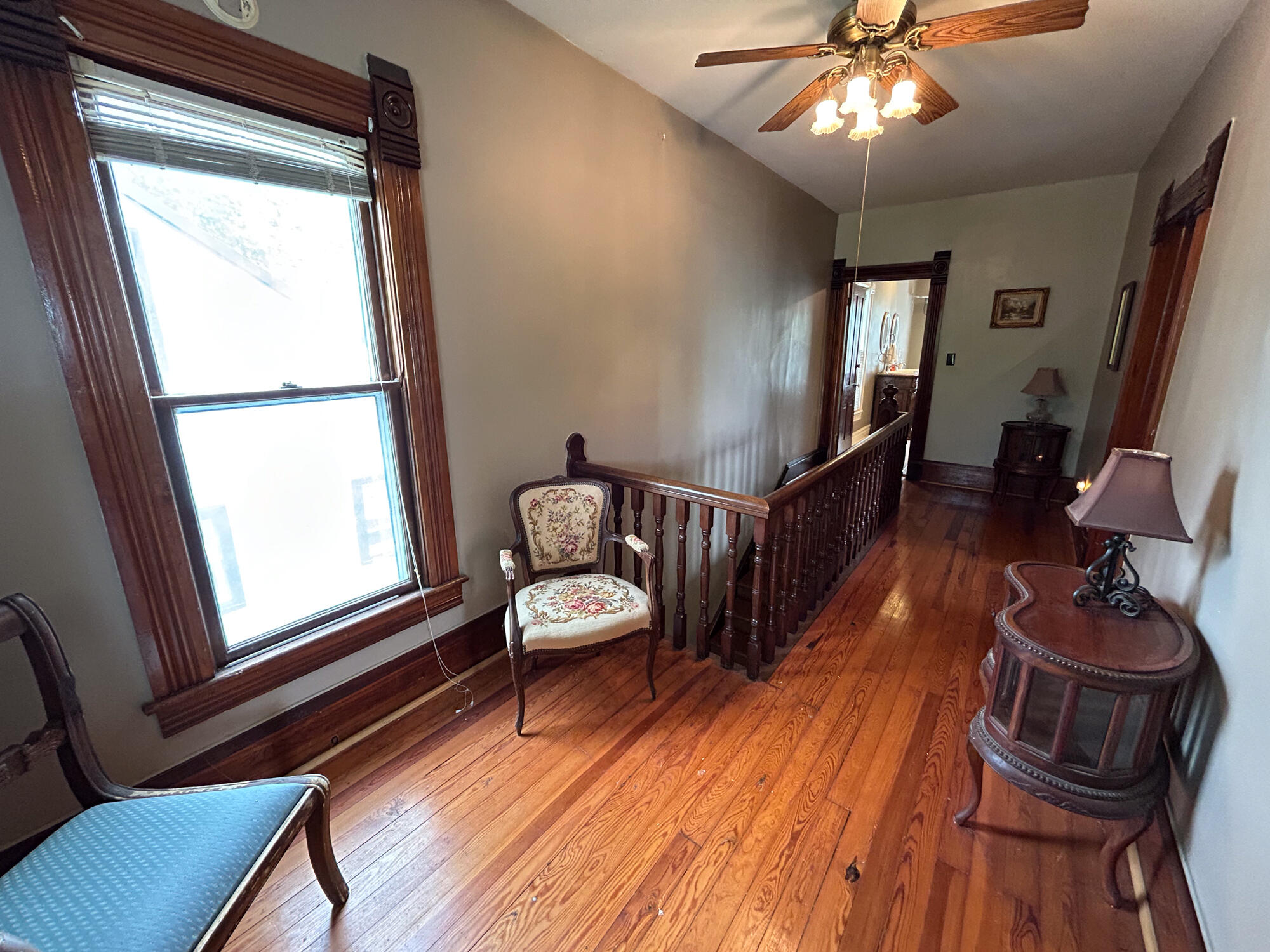 502 North Center Street Property Photo 13