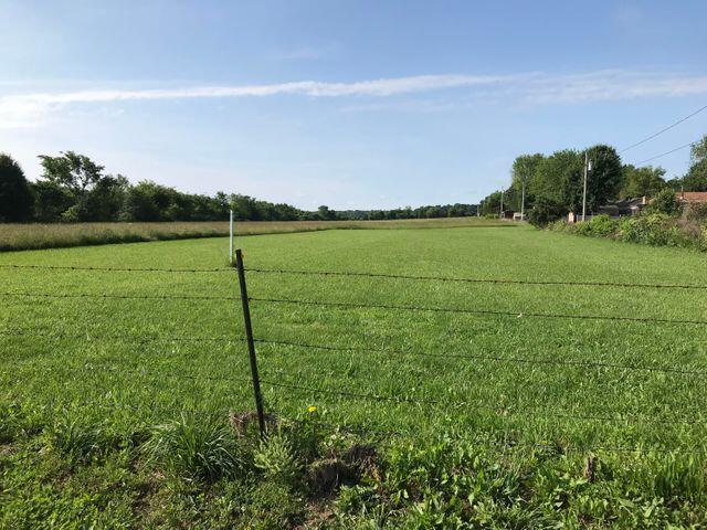 640 West Hadley Street Property Photo