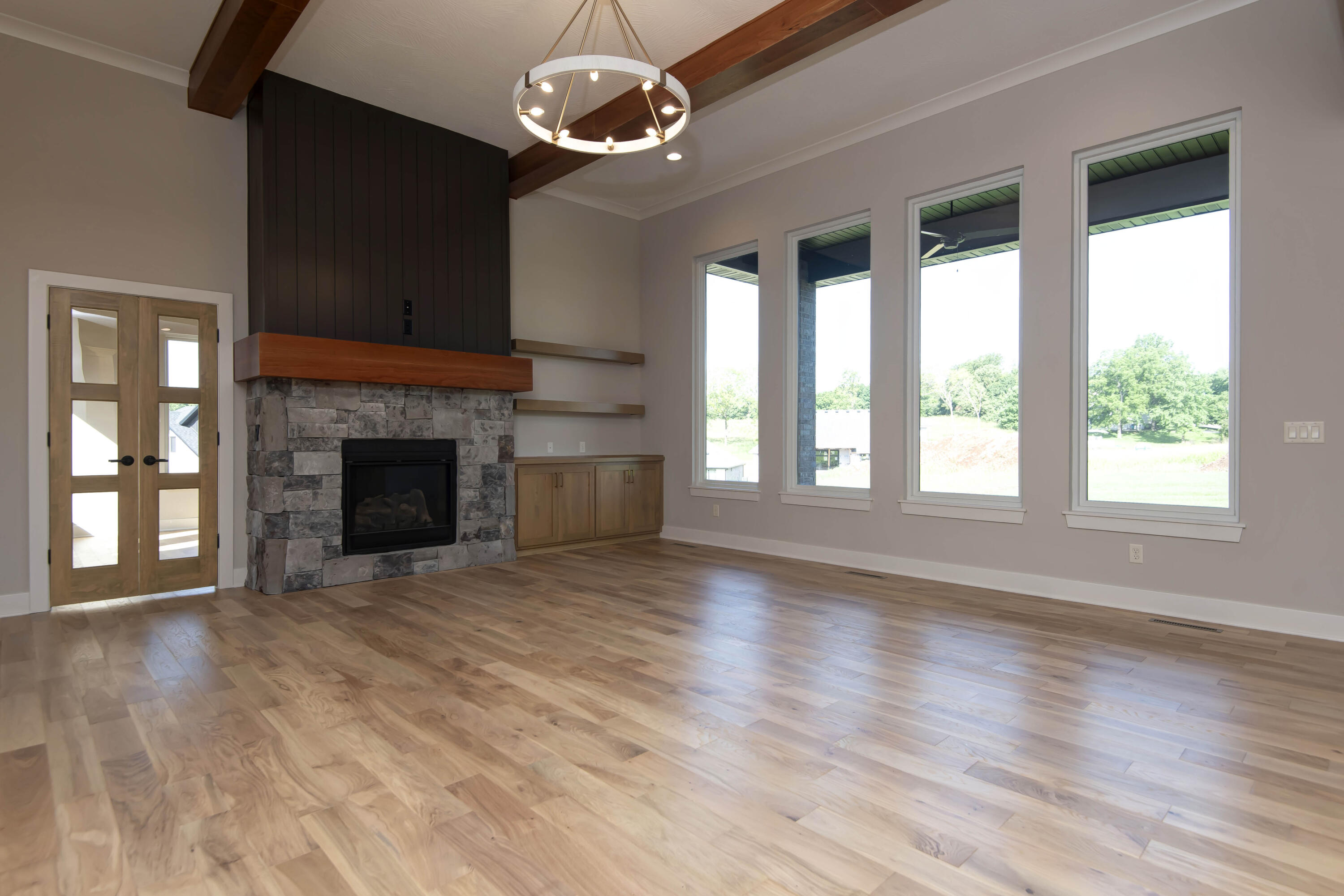 6059 South Clay Avenue Property Photo 12