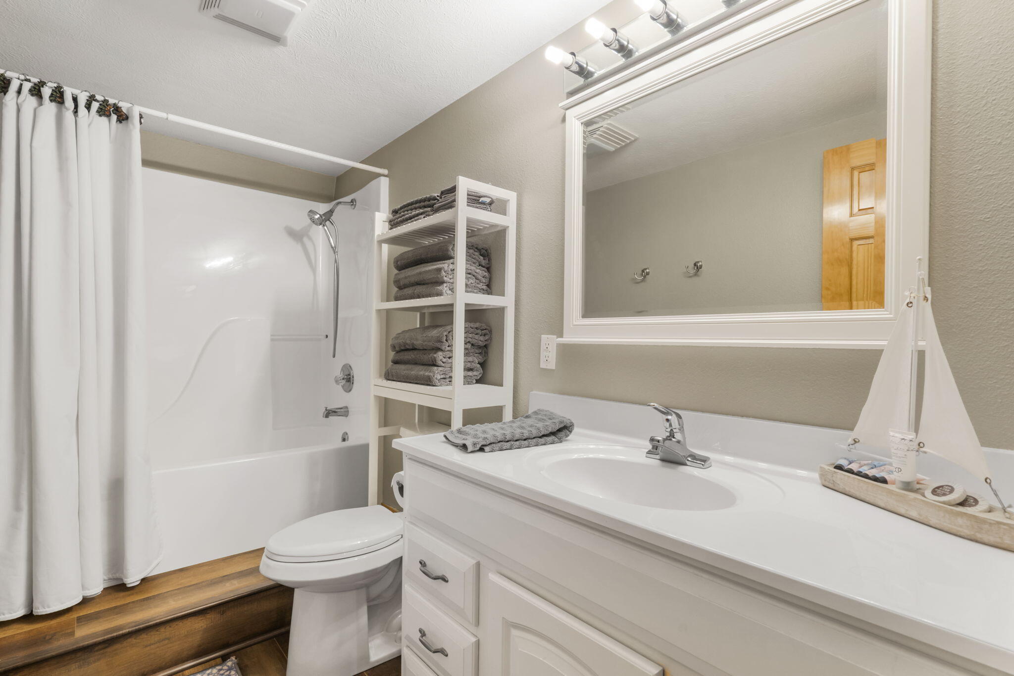 1294 Acacia Club Road Property Photo 45