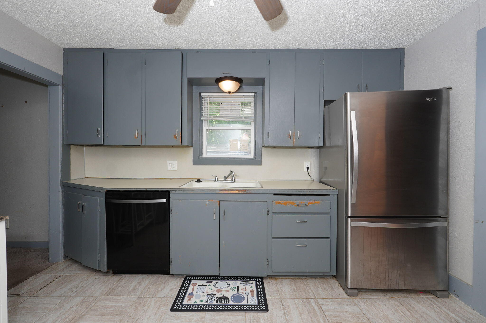 2414 North Missouri Avenue Property Photo 2