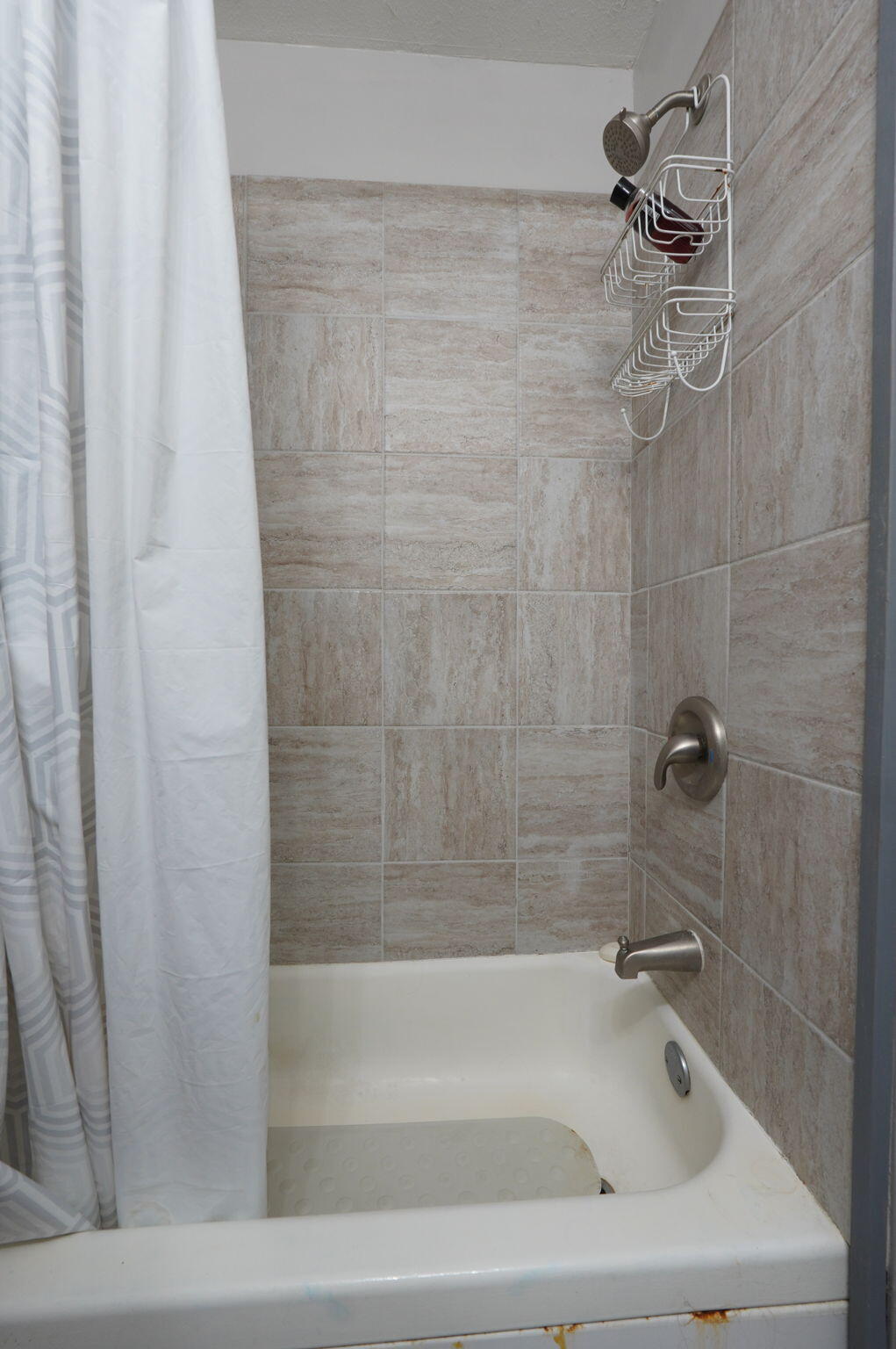 2414 North Missouri Avenue Property Photo 5