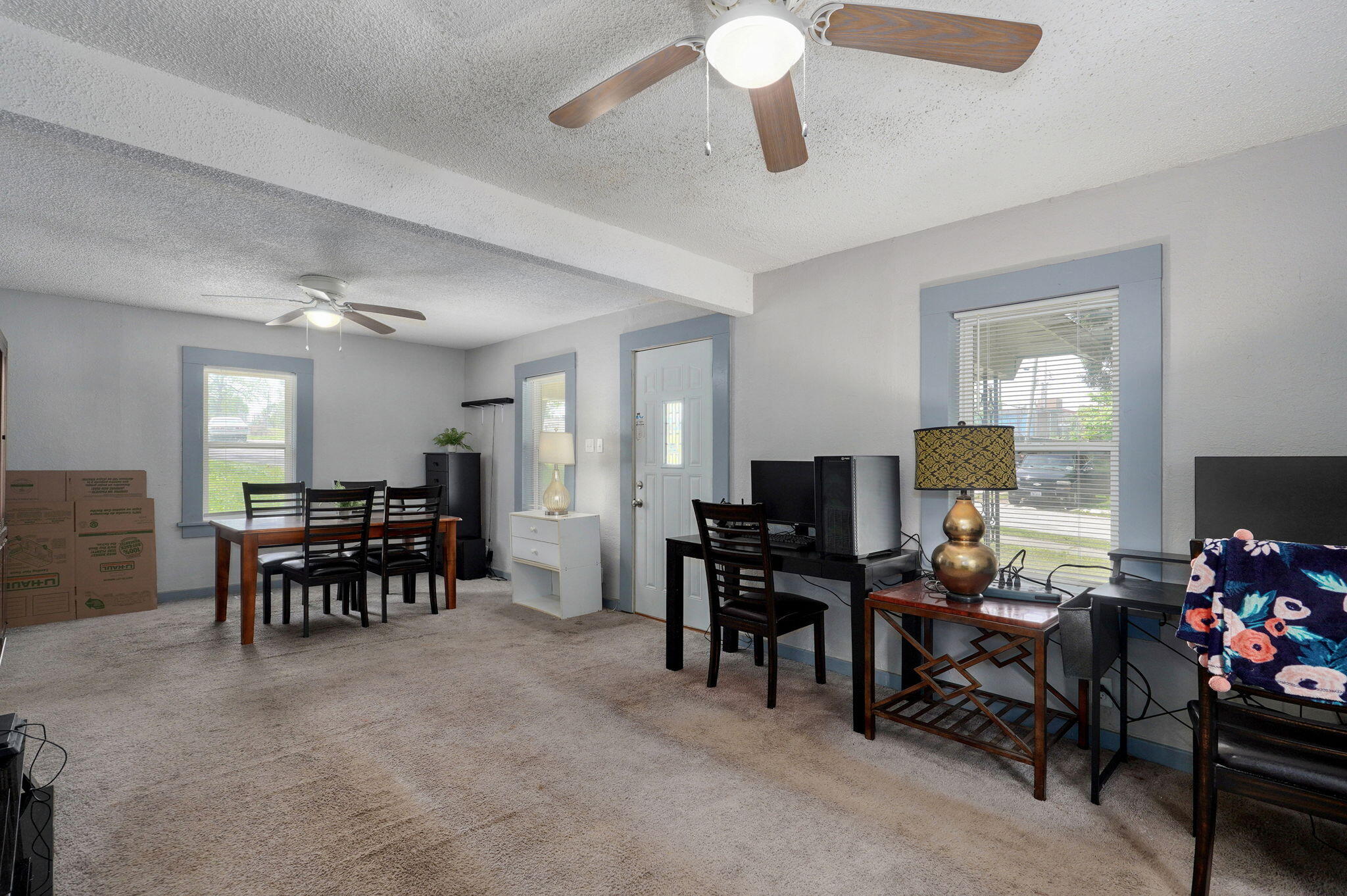 2414 North Missouri Avenue Property Photo 12