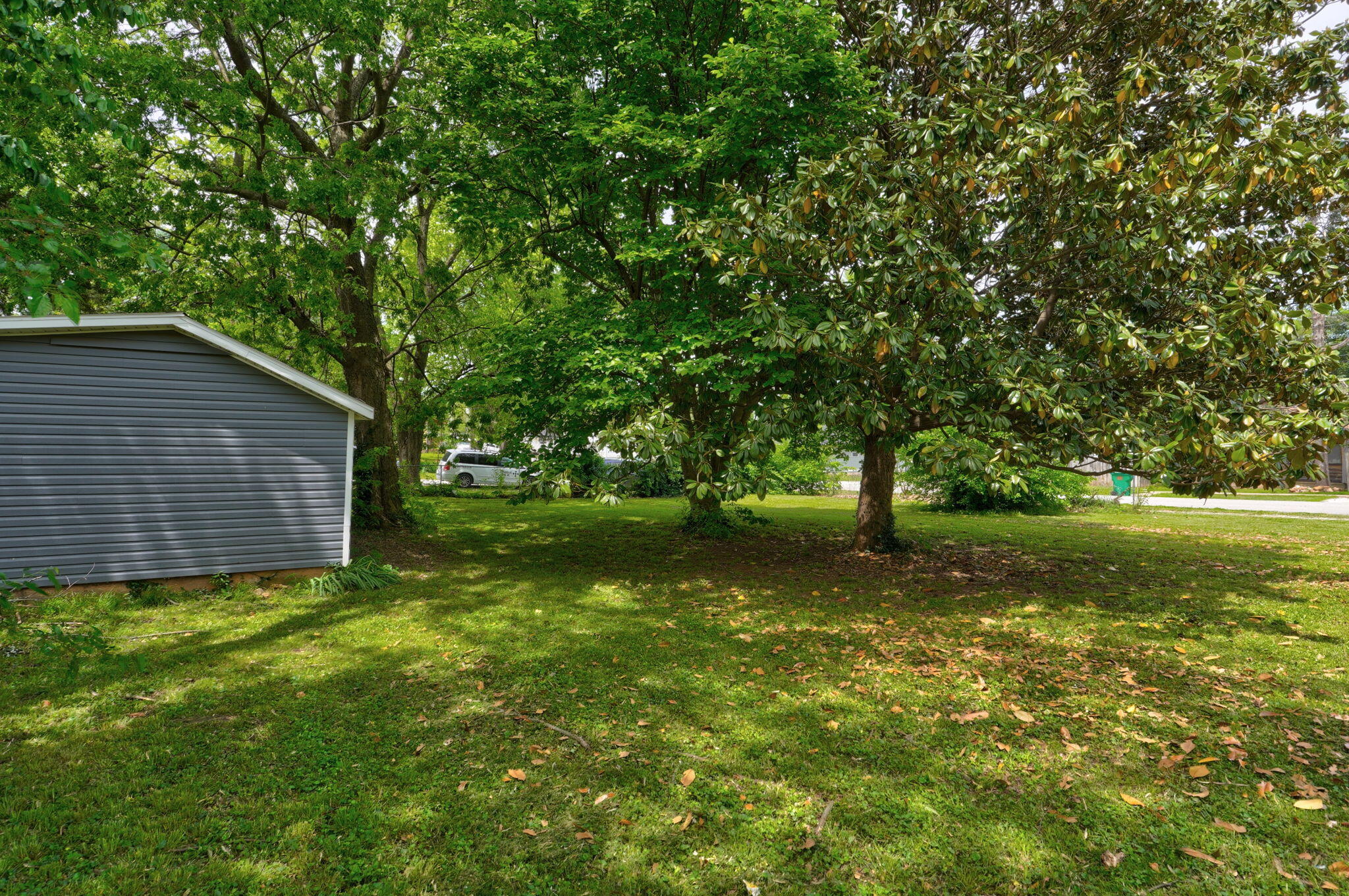 2414 North Missouri Avenue Property Photo 23