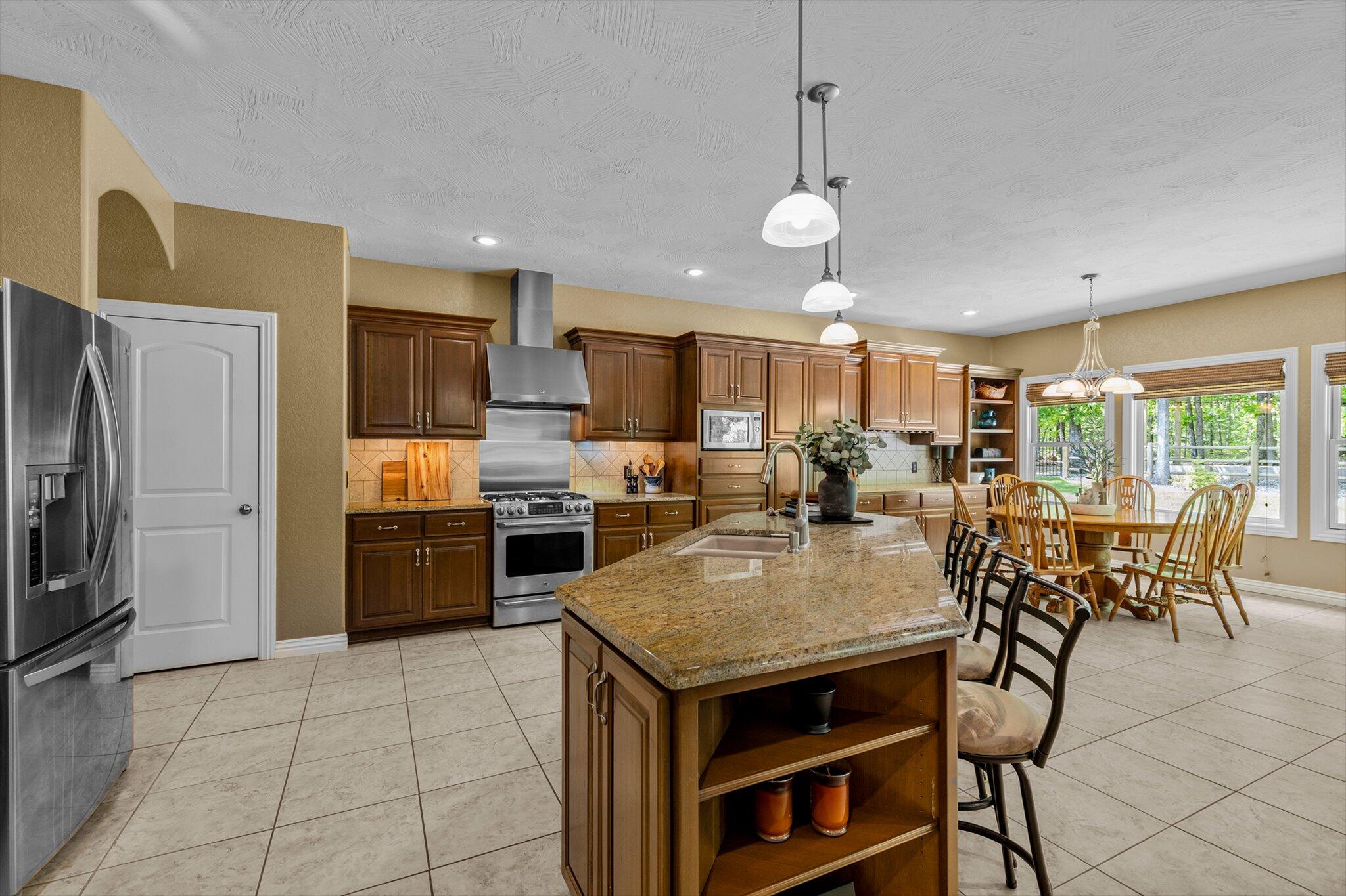 10687 North Farm Rd 247 Property Photo 11