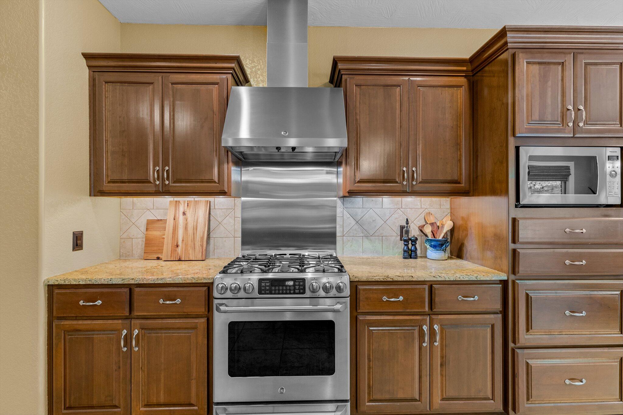 10687 North Farm Rd 247 Property Photo 14