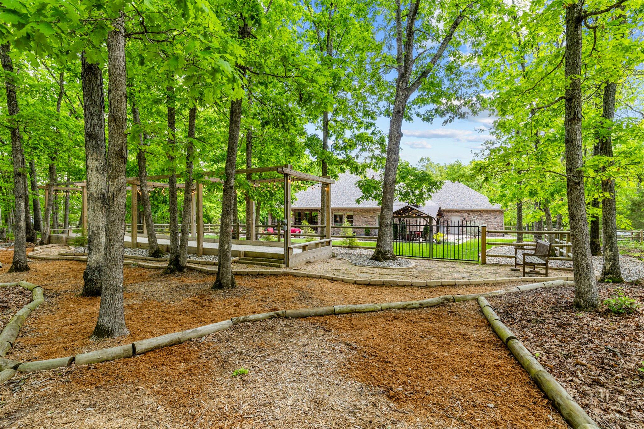 10687 North Farm Rd 247 Property Photo 42