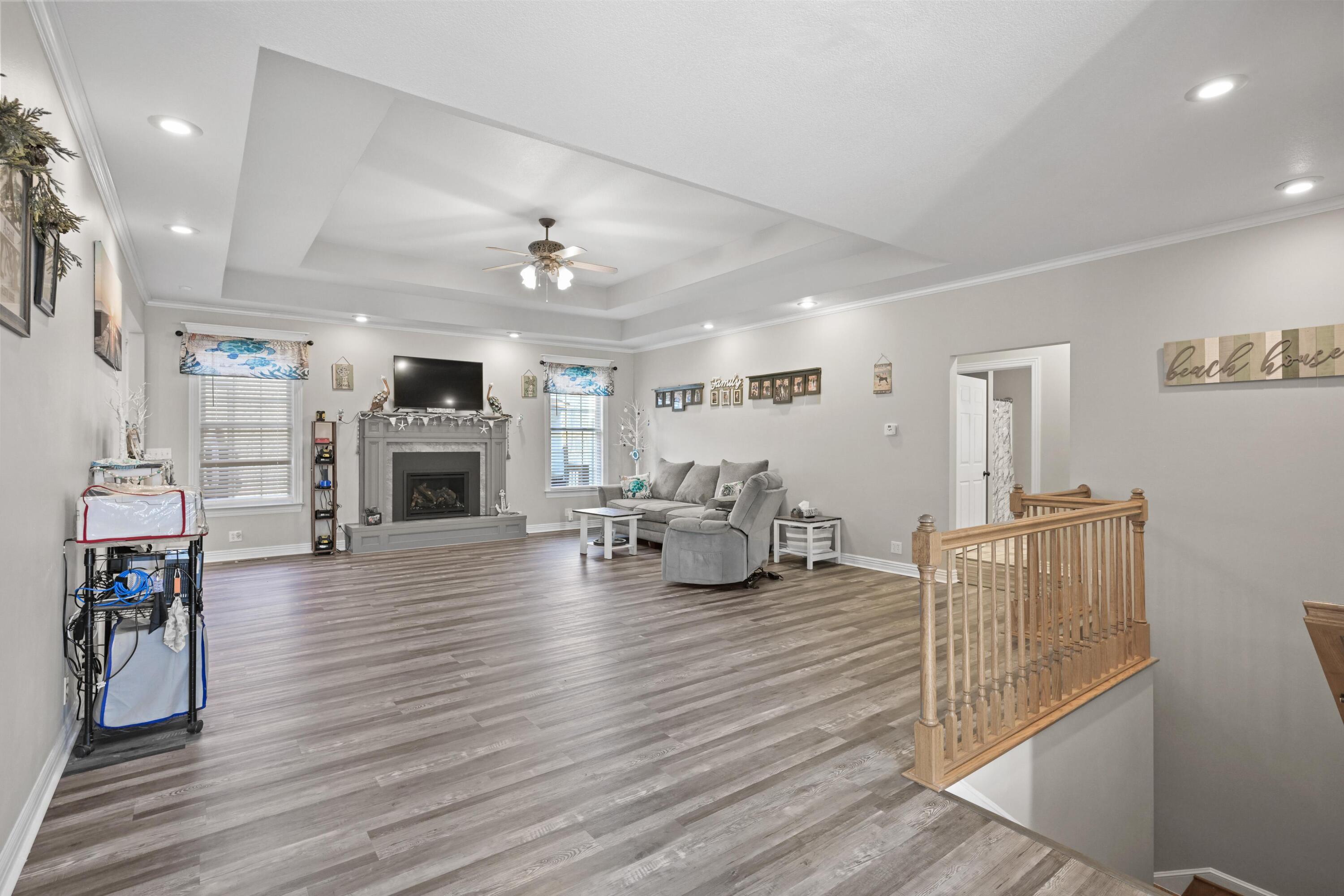 10208 Timberline Circle Property Photo 7