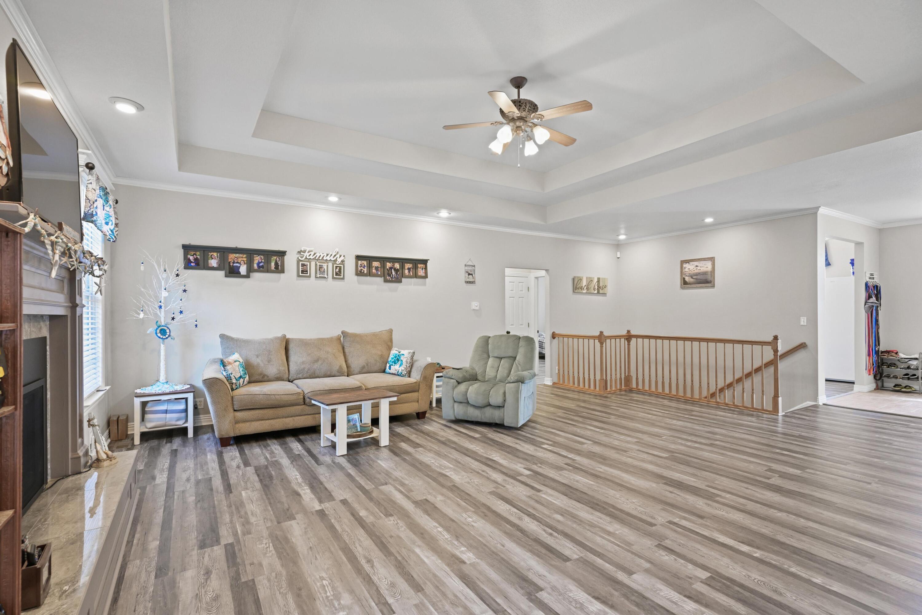 10208 Timberline Circle Property Photo 9