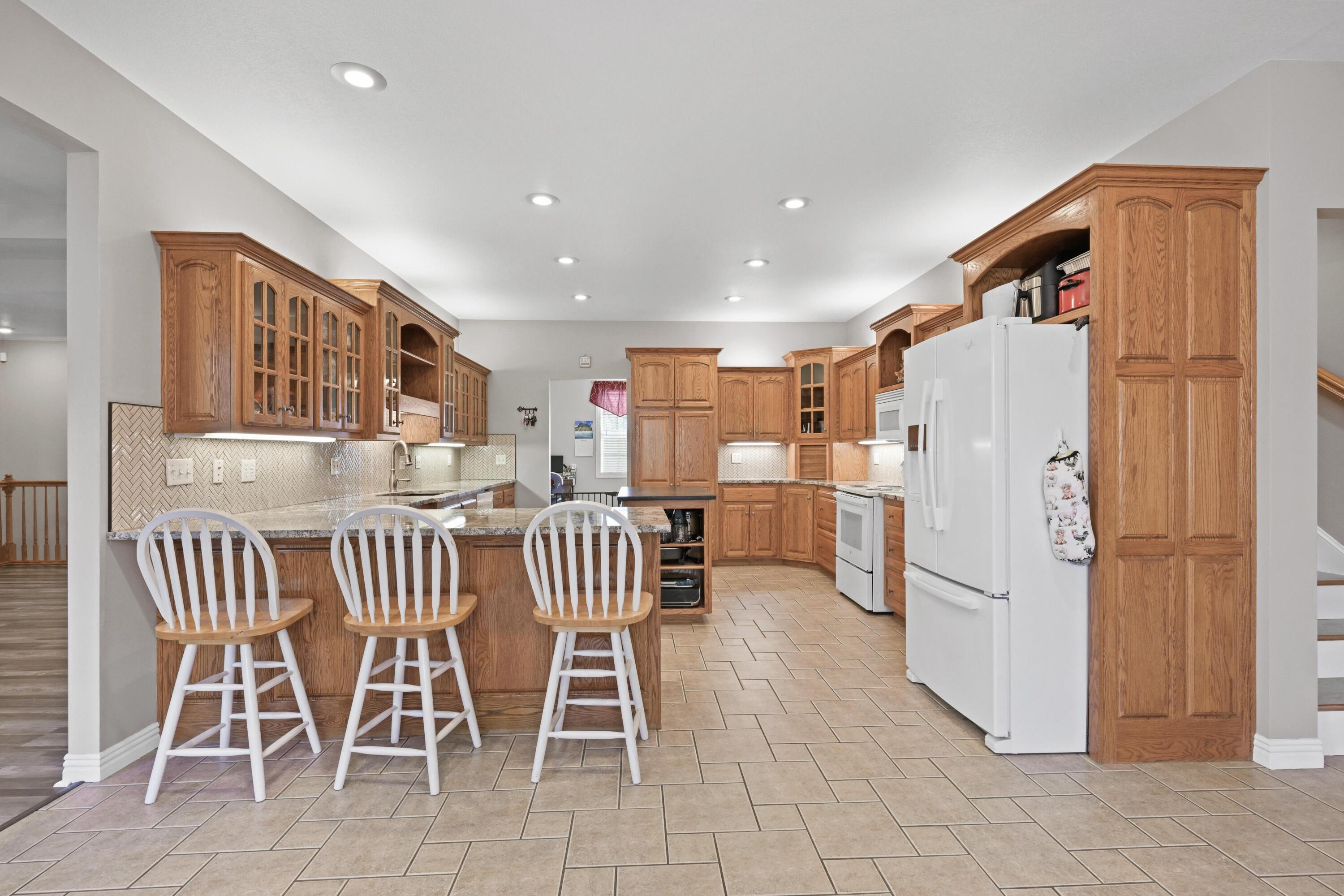 10208 Timberline Circle Property Photo 11