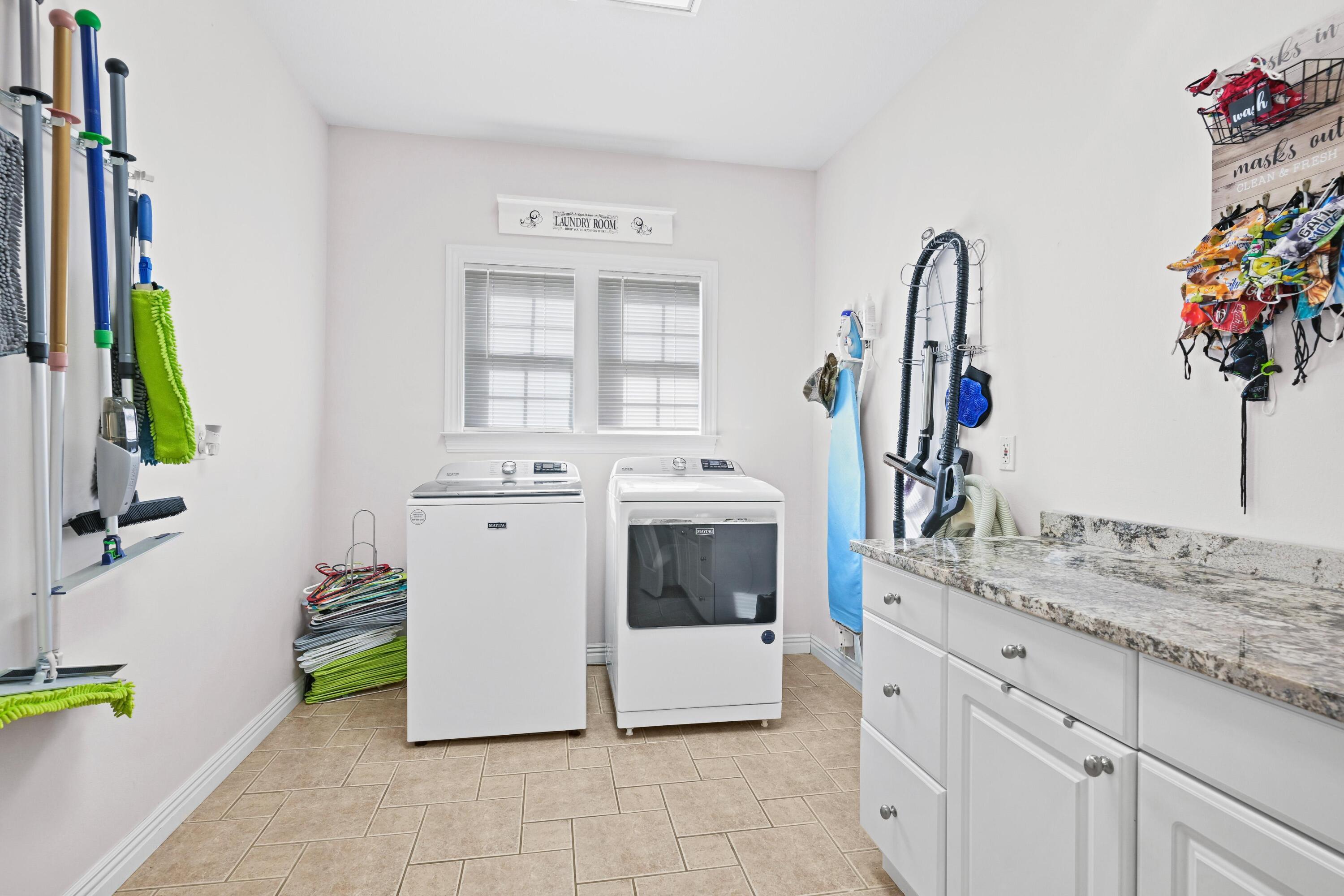 10208 Timberline Circle Property Photo 40