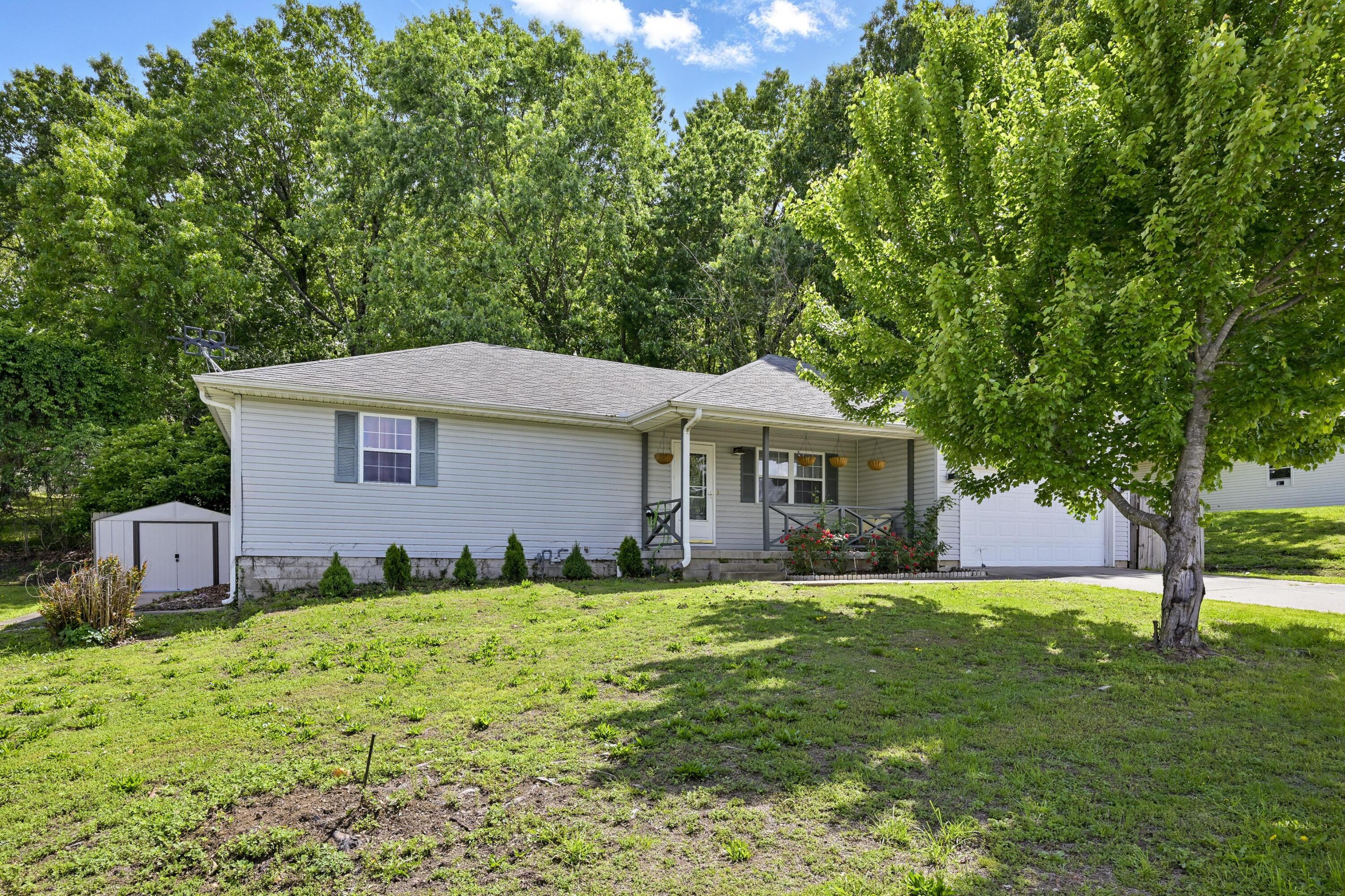 515 Barton Place Property Photo 3