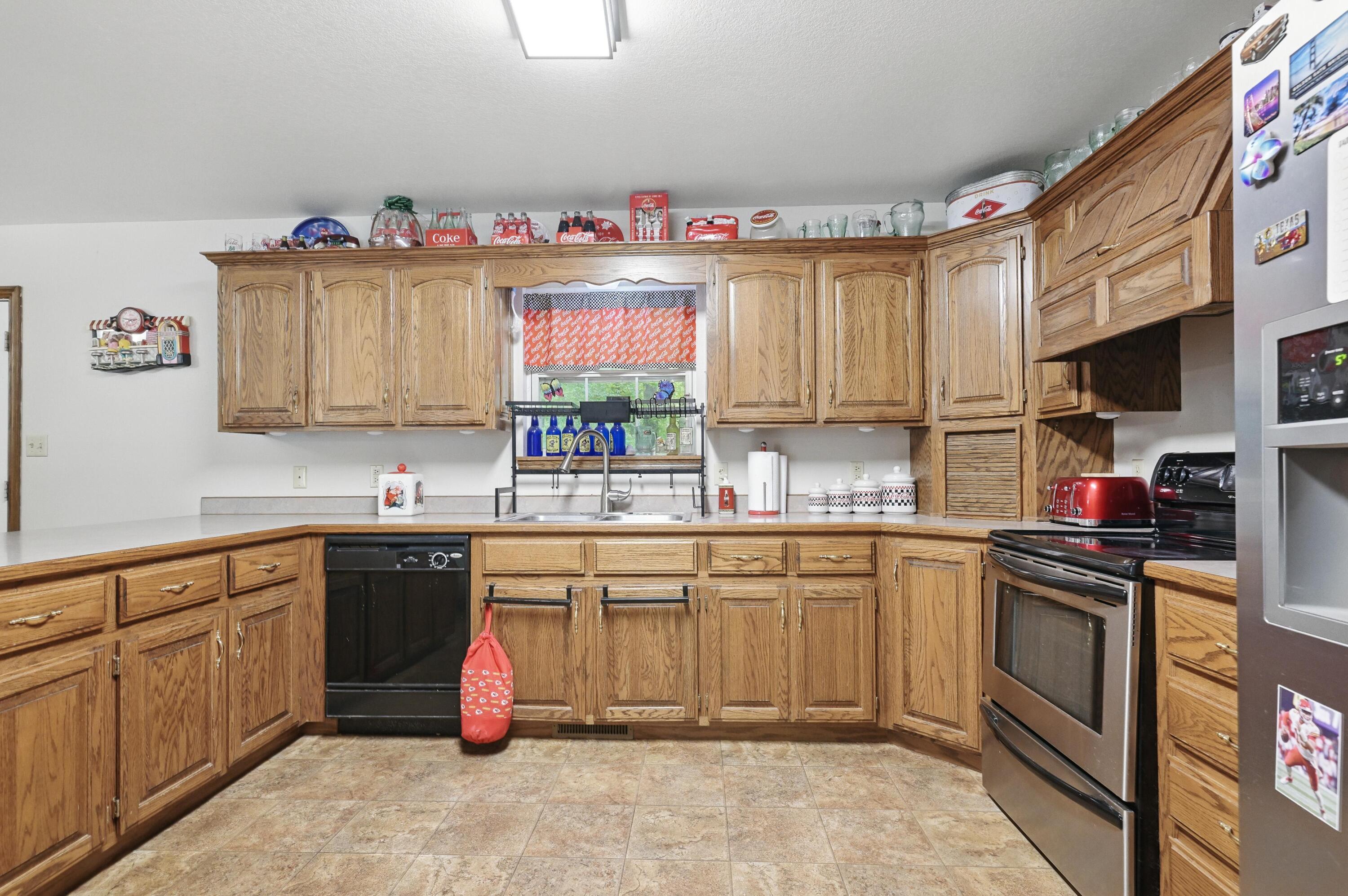 515 Barton Place Property Photo 12