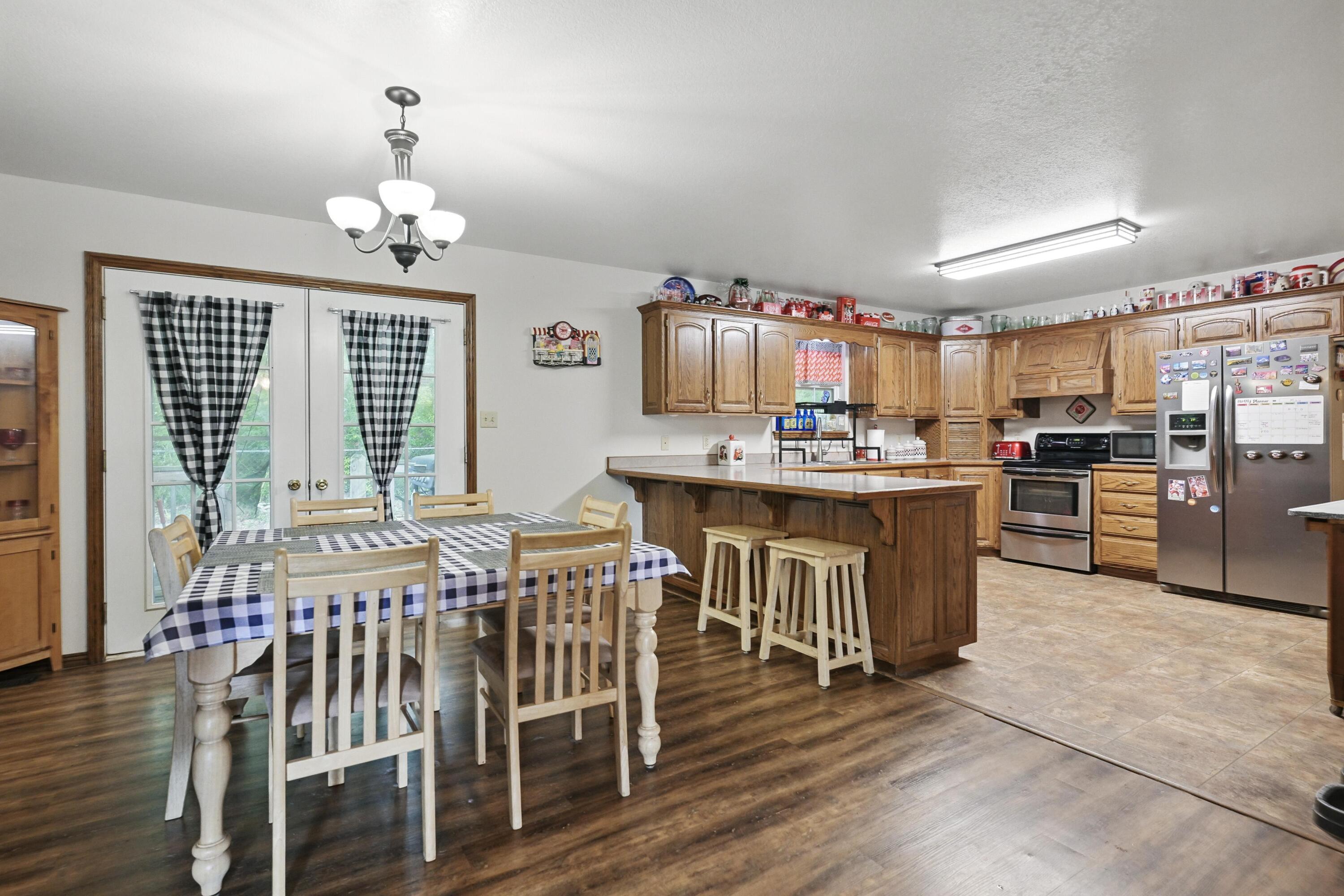 515 Barton Place Property Photo 17