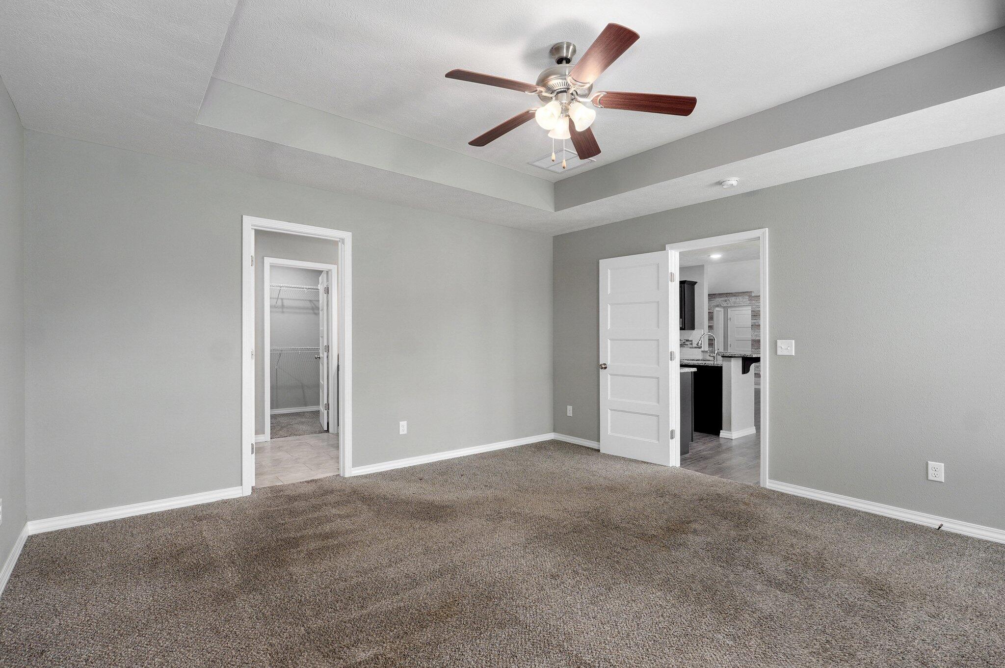 678 East Simpson Street Property Photo 15
