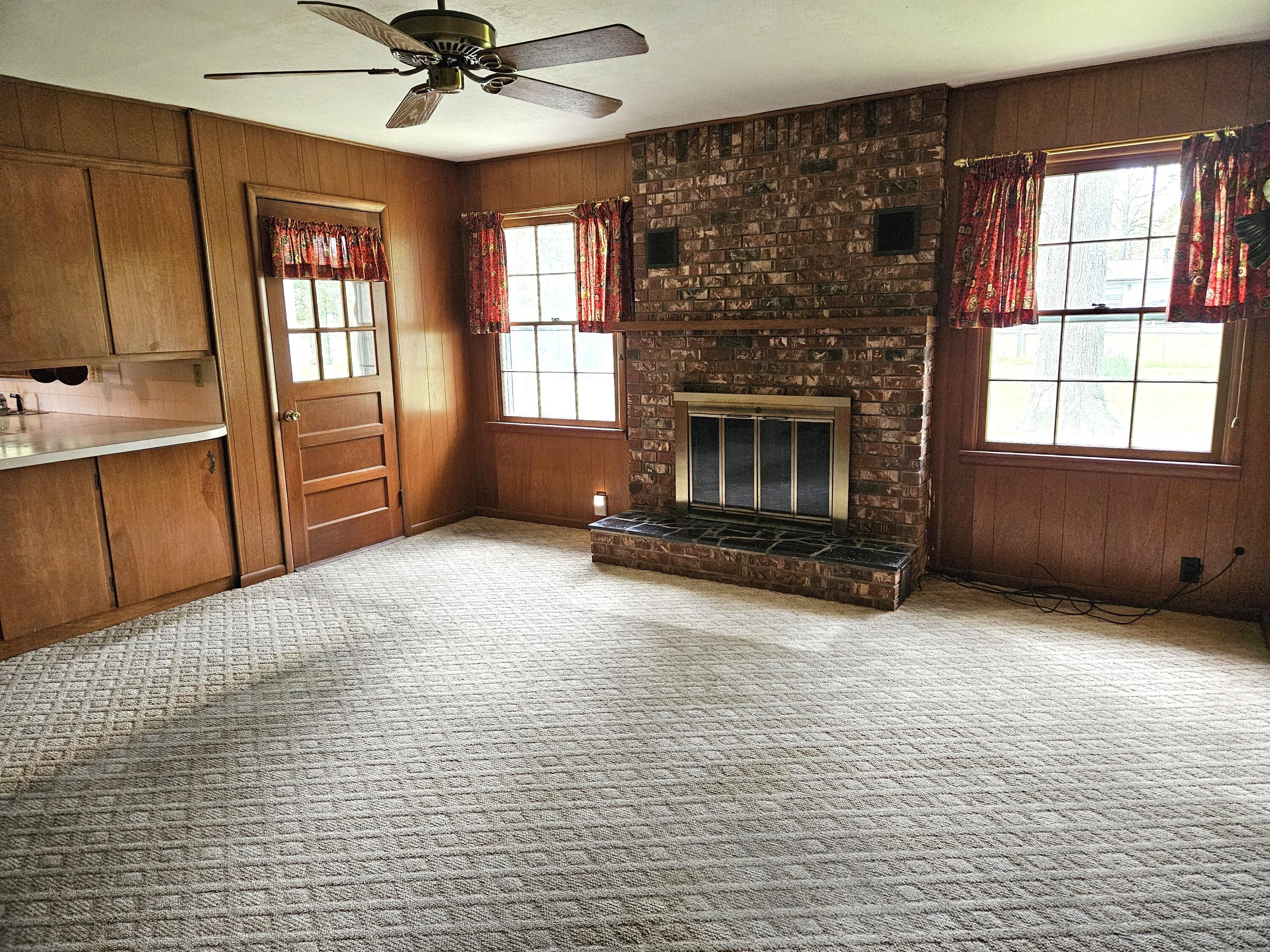 716 East Kirkwood Drive Property Photo 13