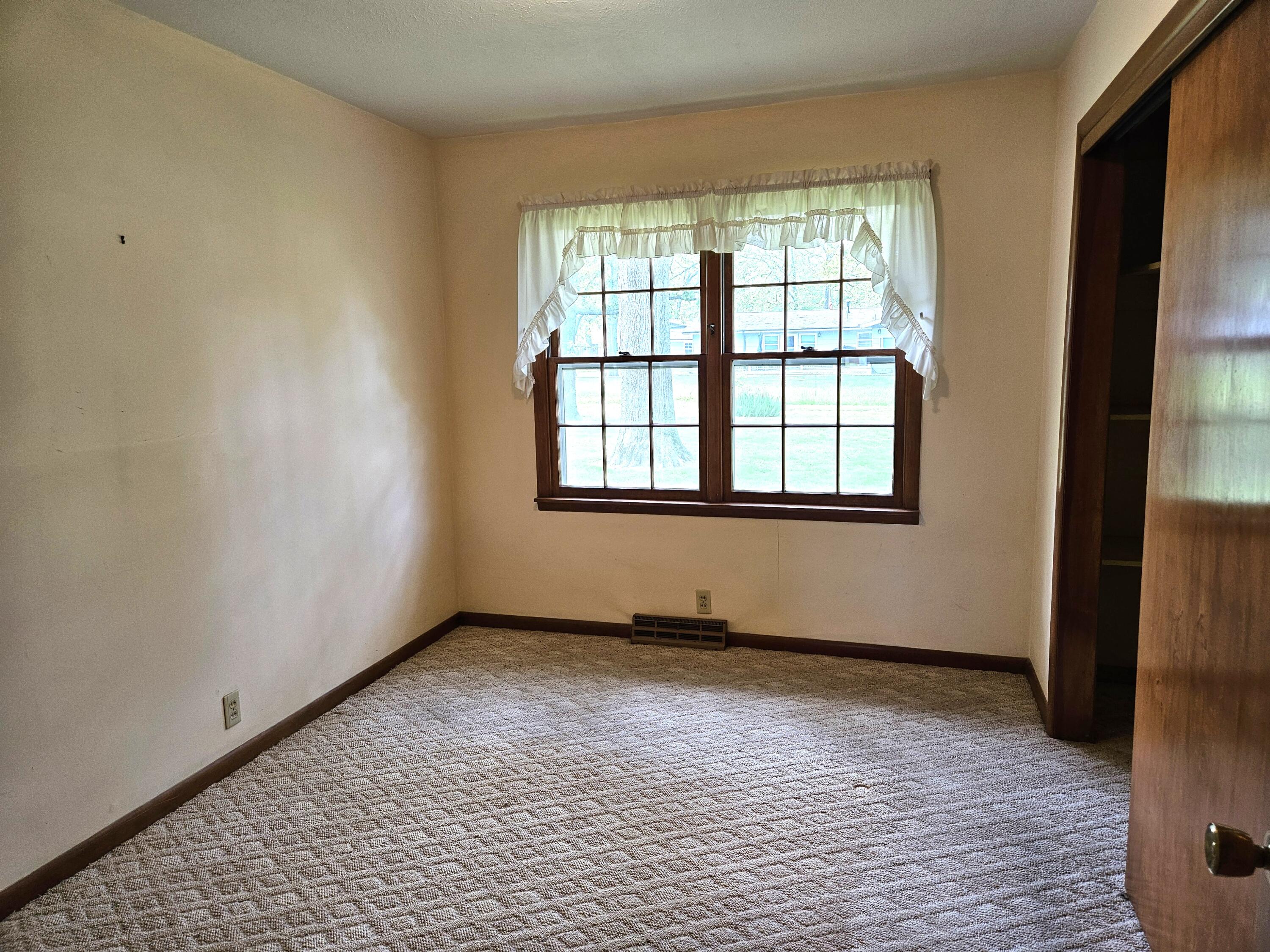 716 East Kirkwood Drive Property Photo 17