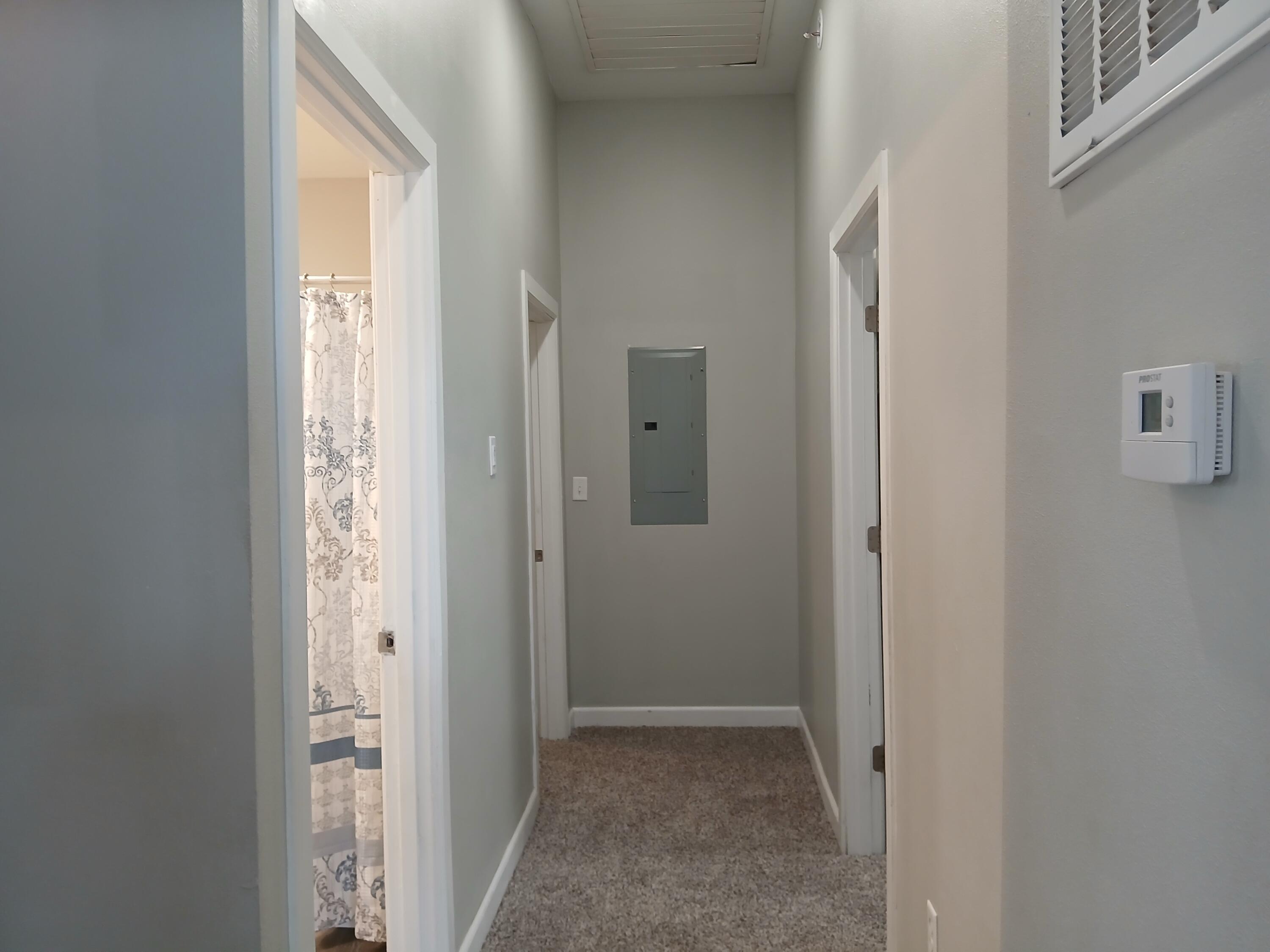 639 West Webster Street Property Photo 10