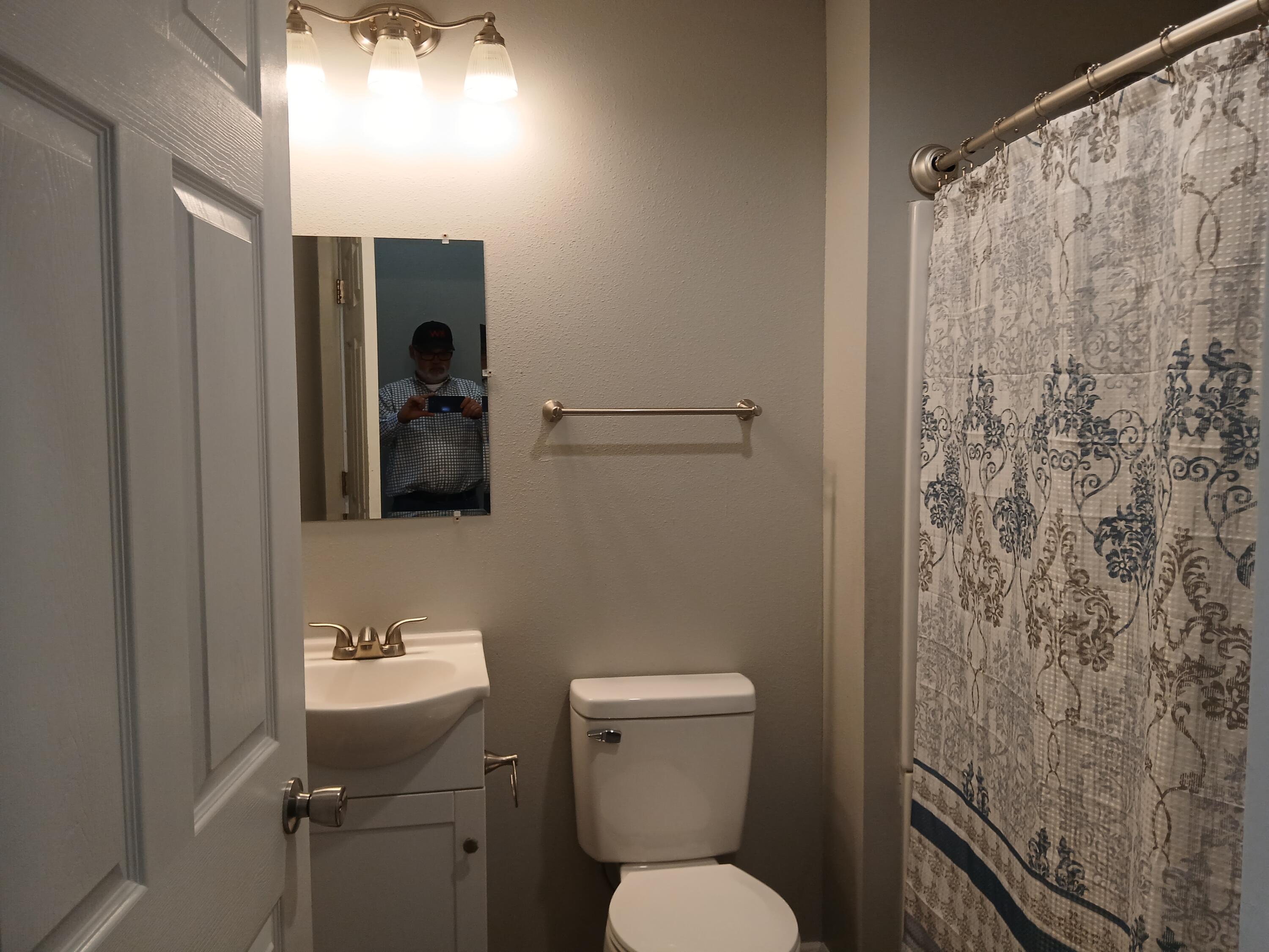 639 West Webster Street Property Photo 11