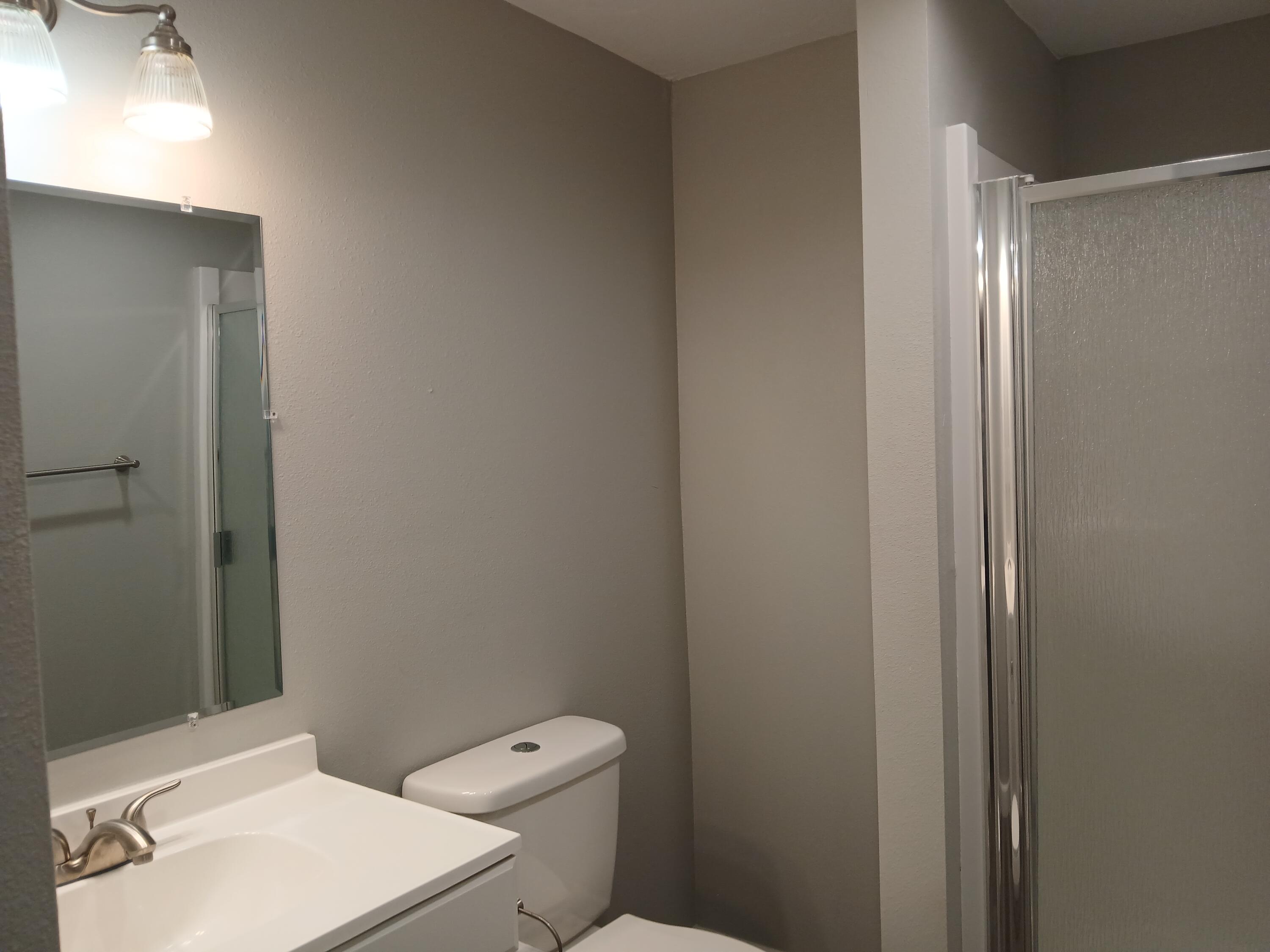 639 West Webster Street Property Photo 15