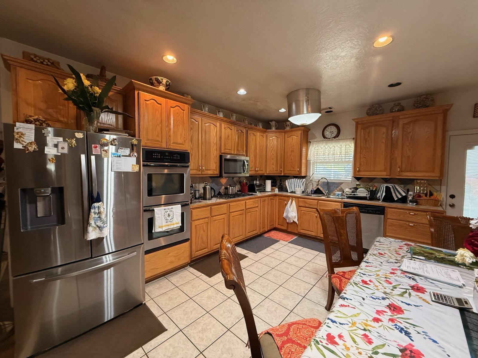 2772 Morriston Road Property Photo 17