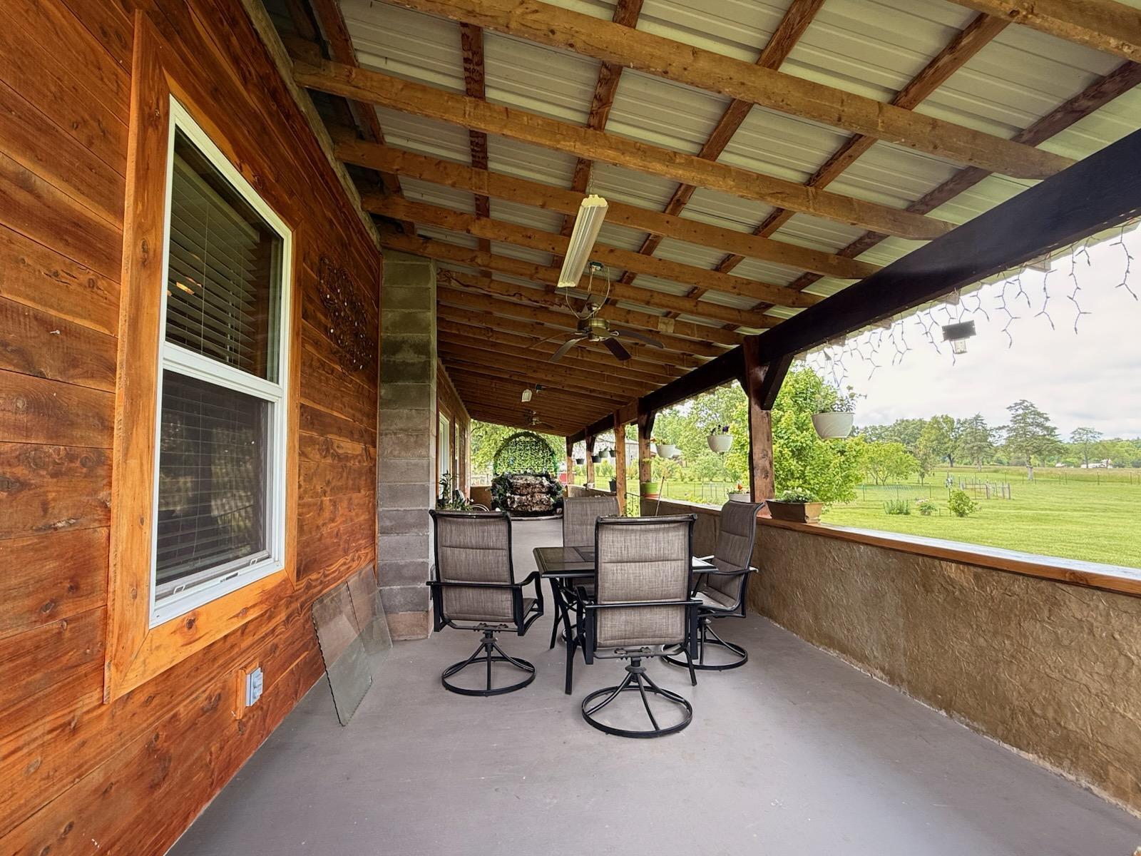 2772 Morriston Road Property Photo 49