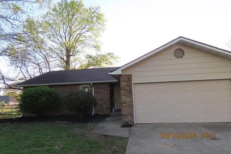 127 Grand Prairie Drive Property Photo