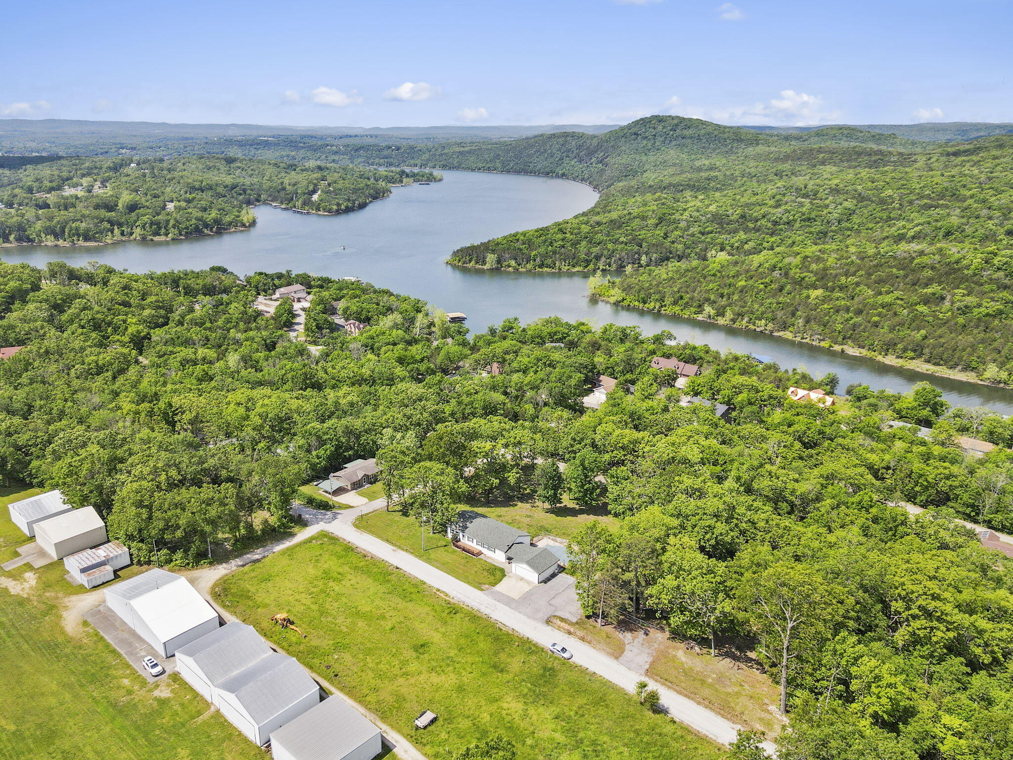 23111 Kings Lane Property Photo 42