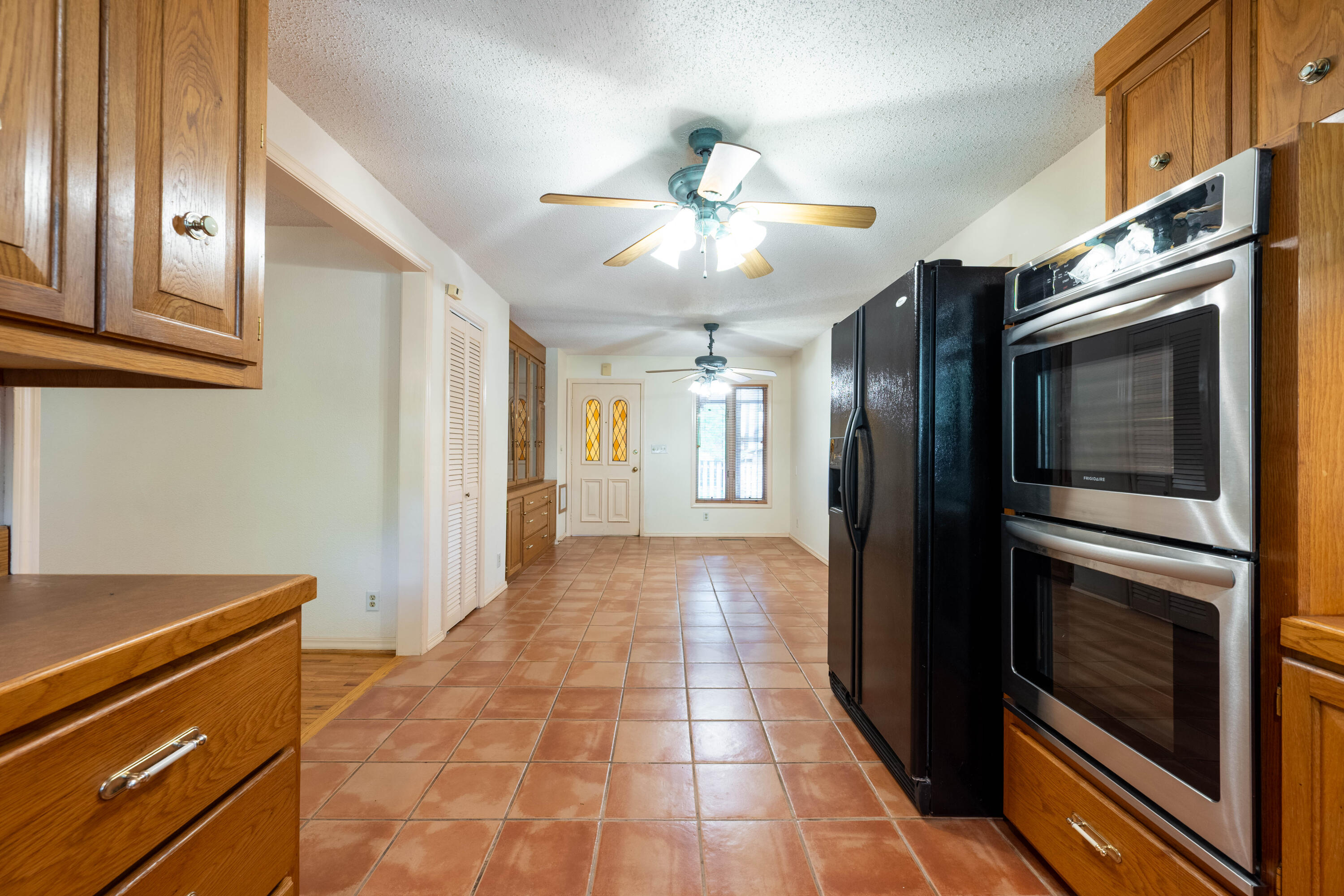 1857 South Holland Avenue Property Photo 16