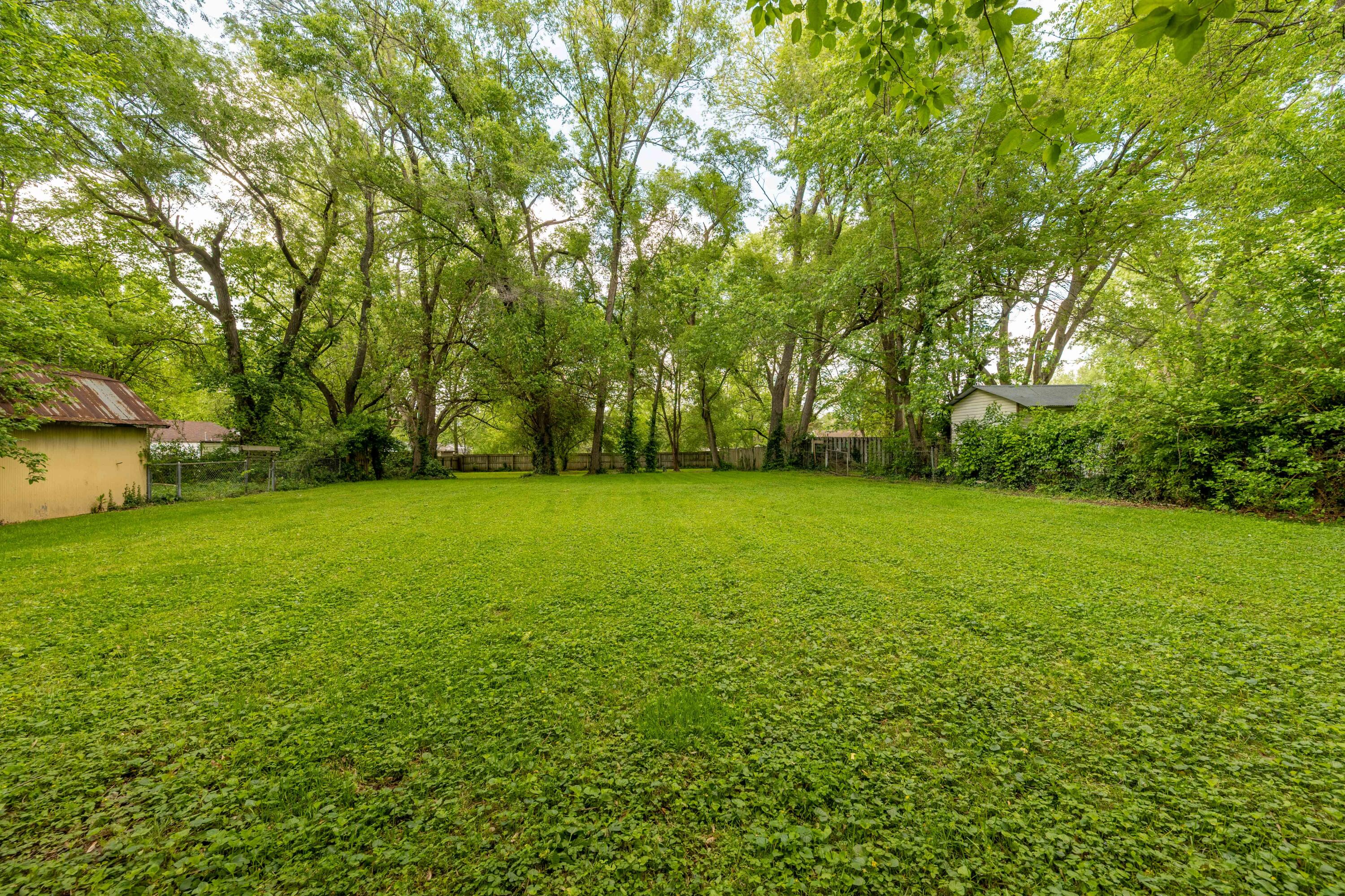 1857 South Holland Avenue Property Photo 64