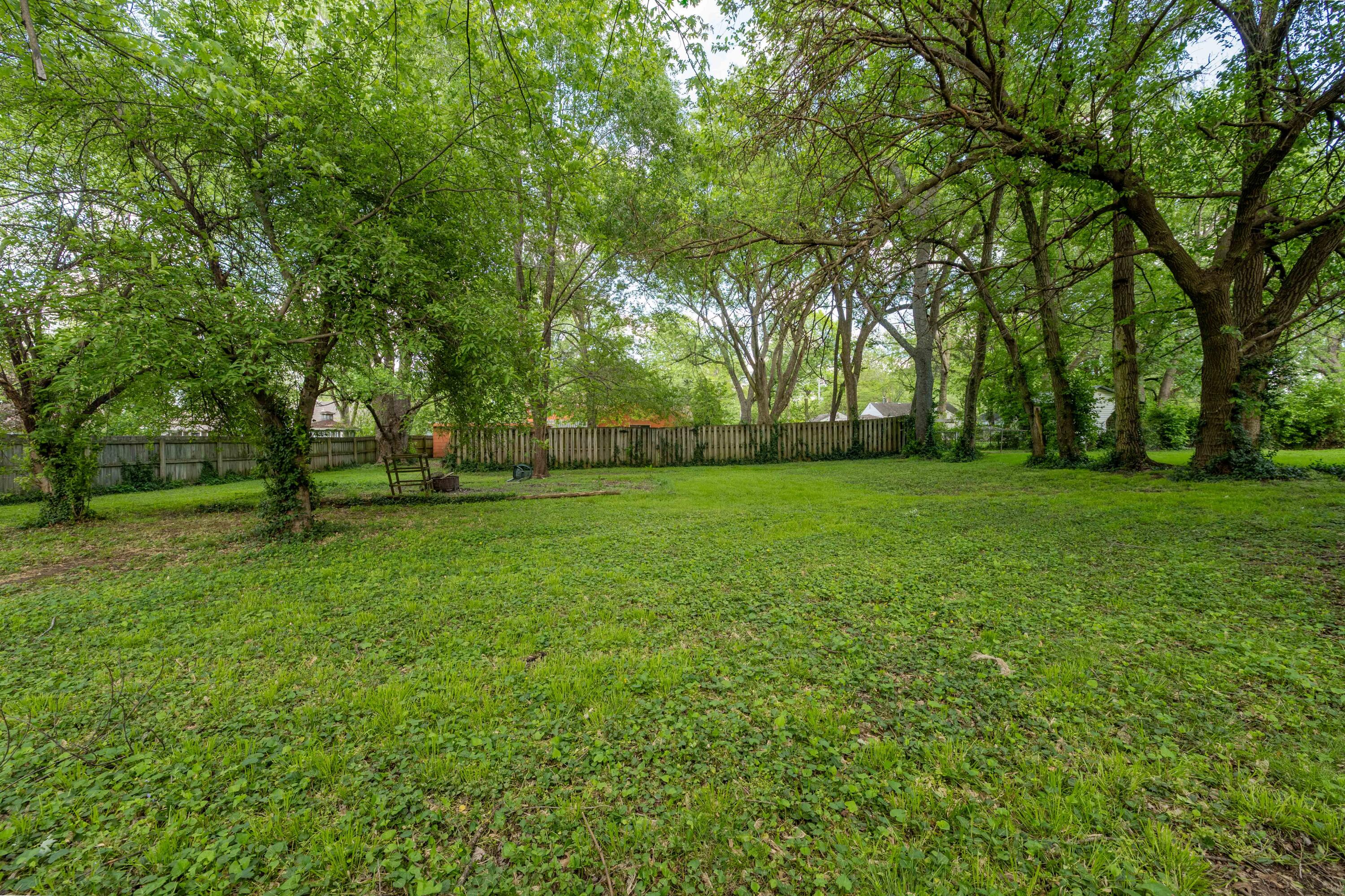 1857 South Holland Avenue Property Photo 65