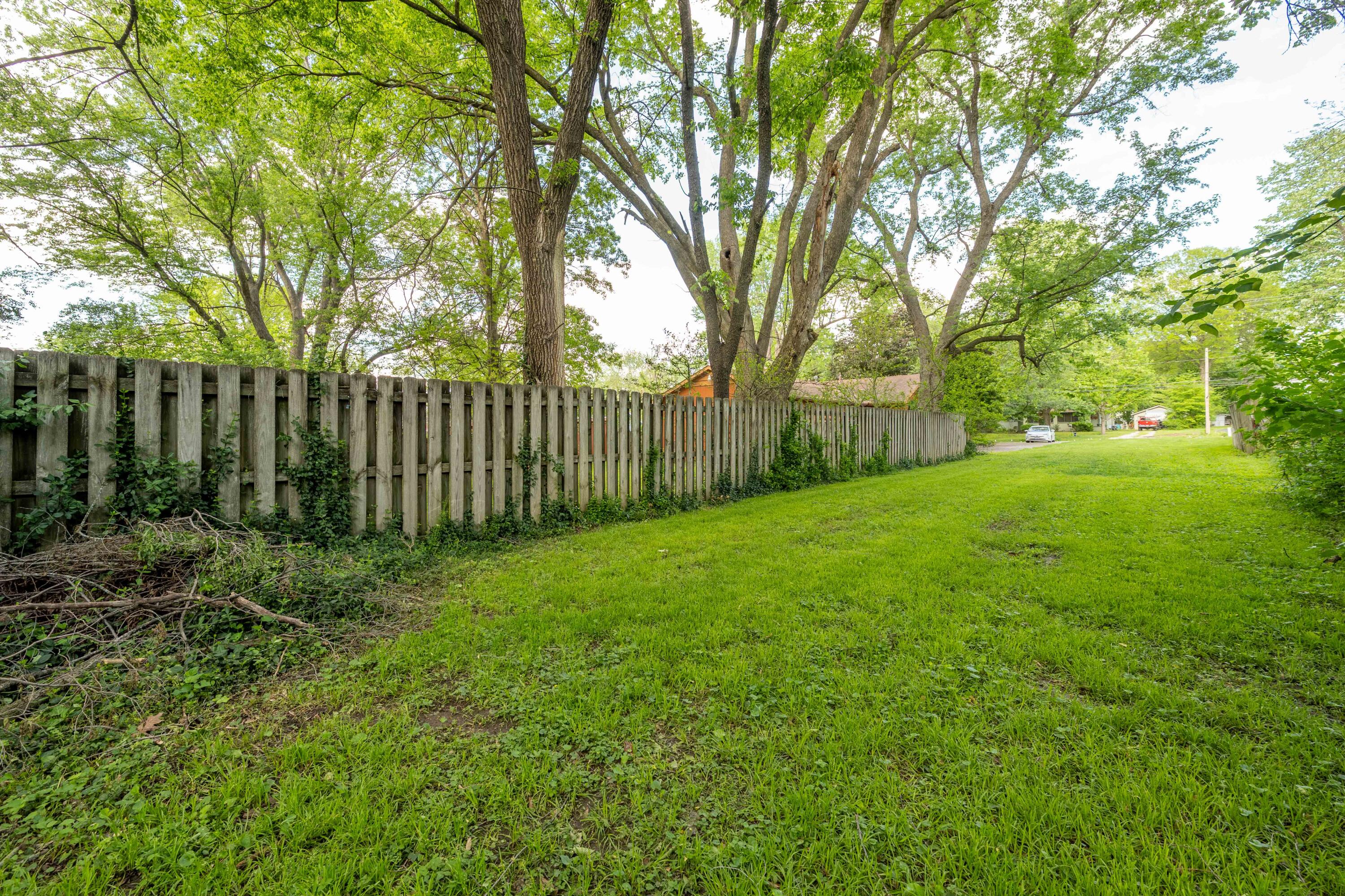 1857 South Holland Avenue Property Photo 67