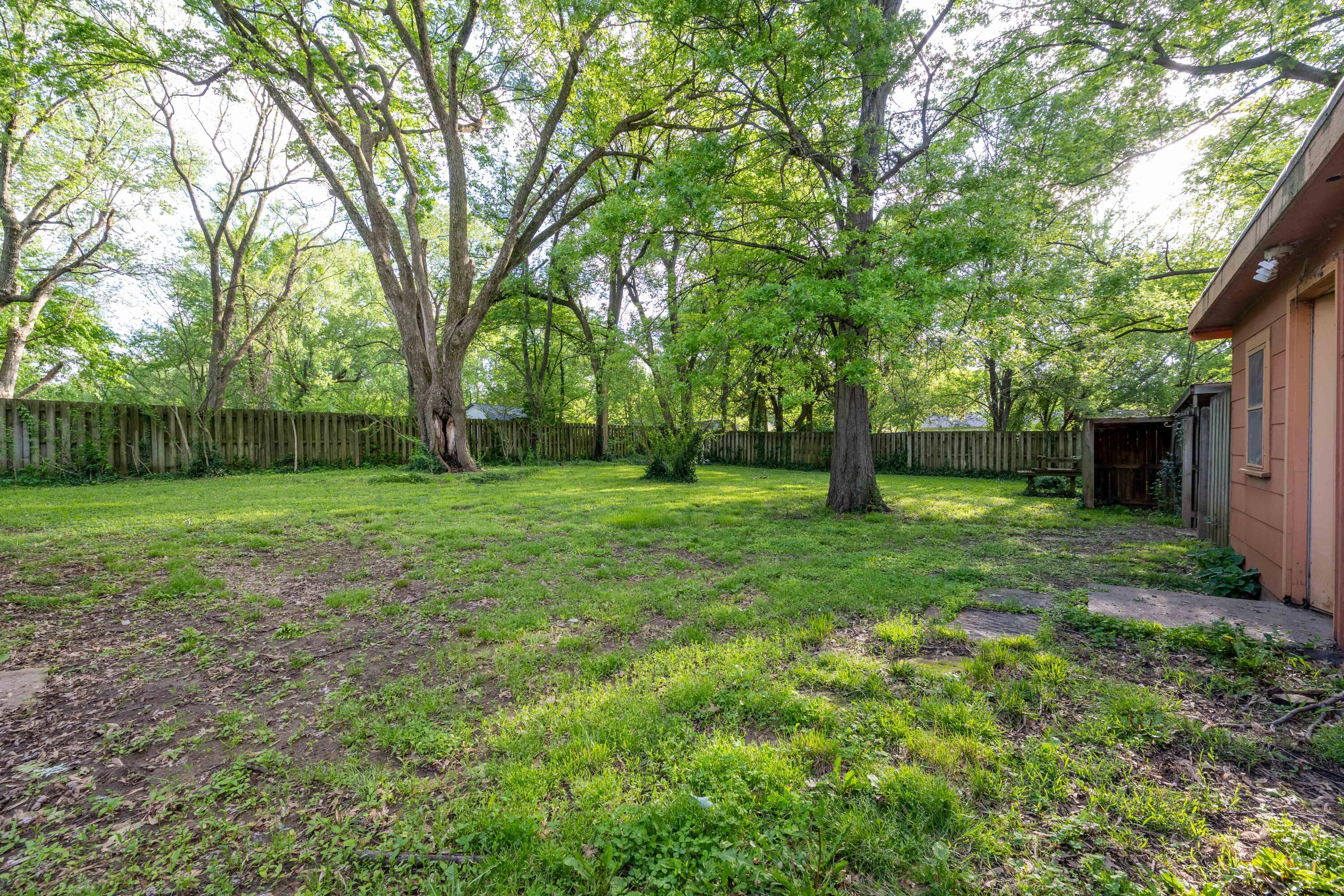 1857 South Holland Avenue Property Photo 69