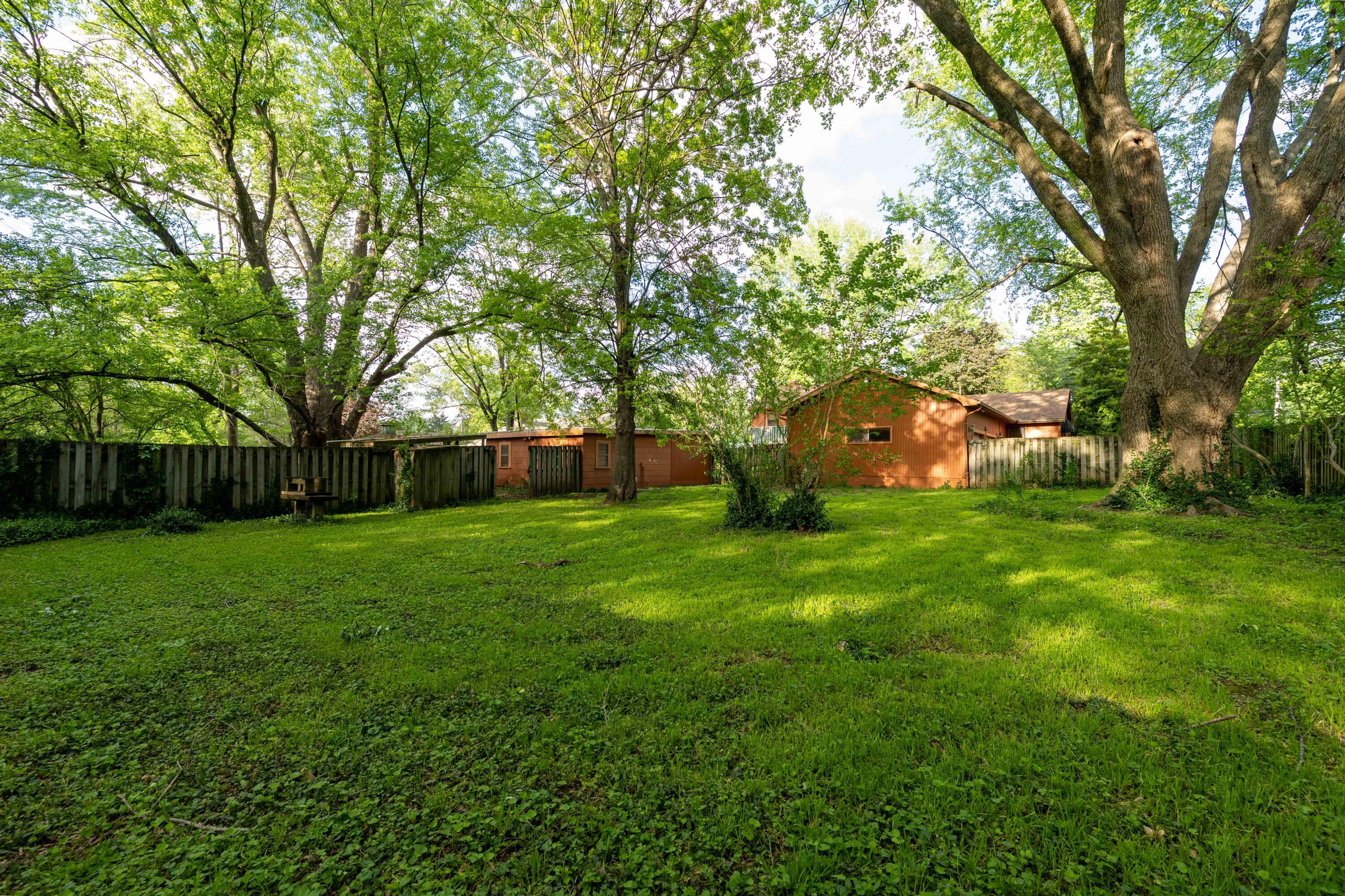 1857 South Holland Avenue Property Photo 71